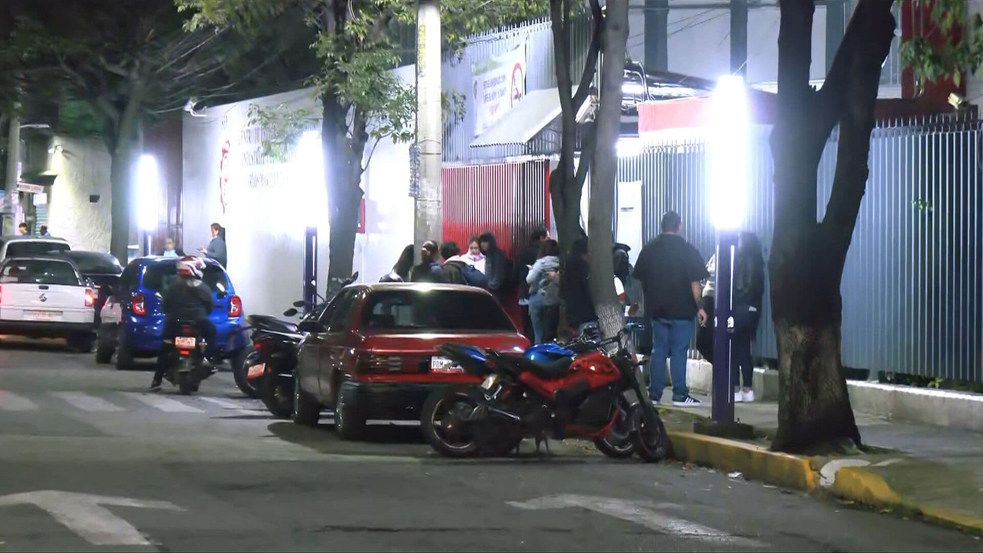 ‘Nos Asustamos’: Estudiantes Narran Balacera Afuera del CETIS 33 en Azcapotzalco