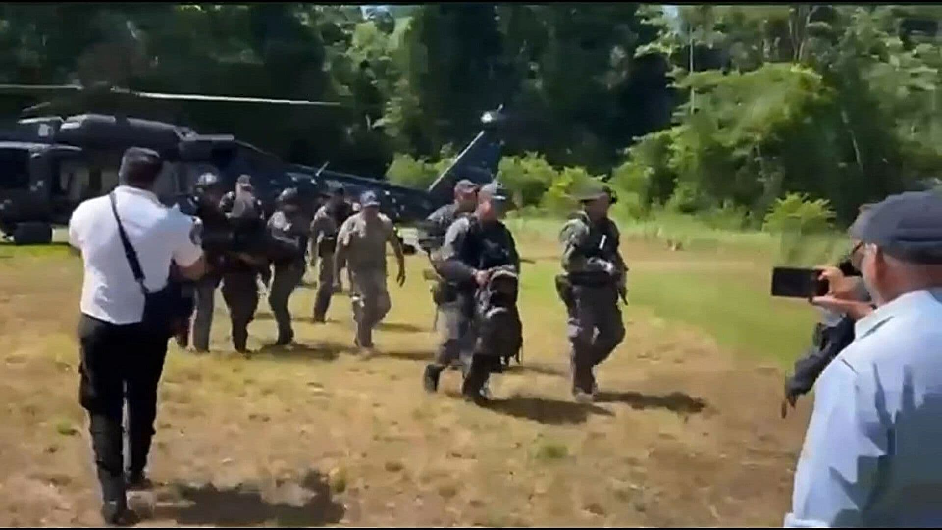 Rescatan a 6 Personas Extraviadas en Selva Lacandona de Chiapas