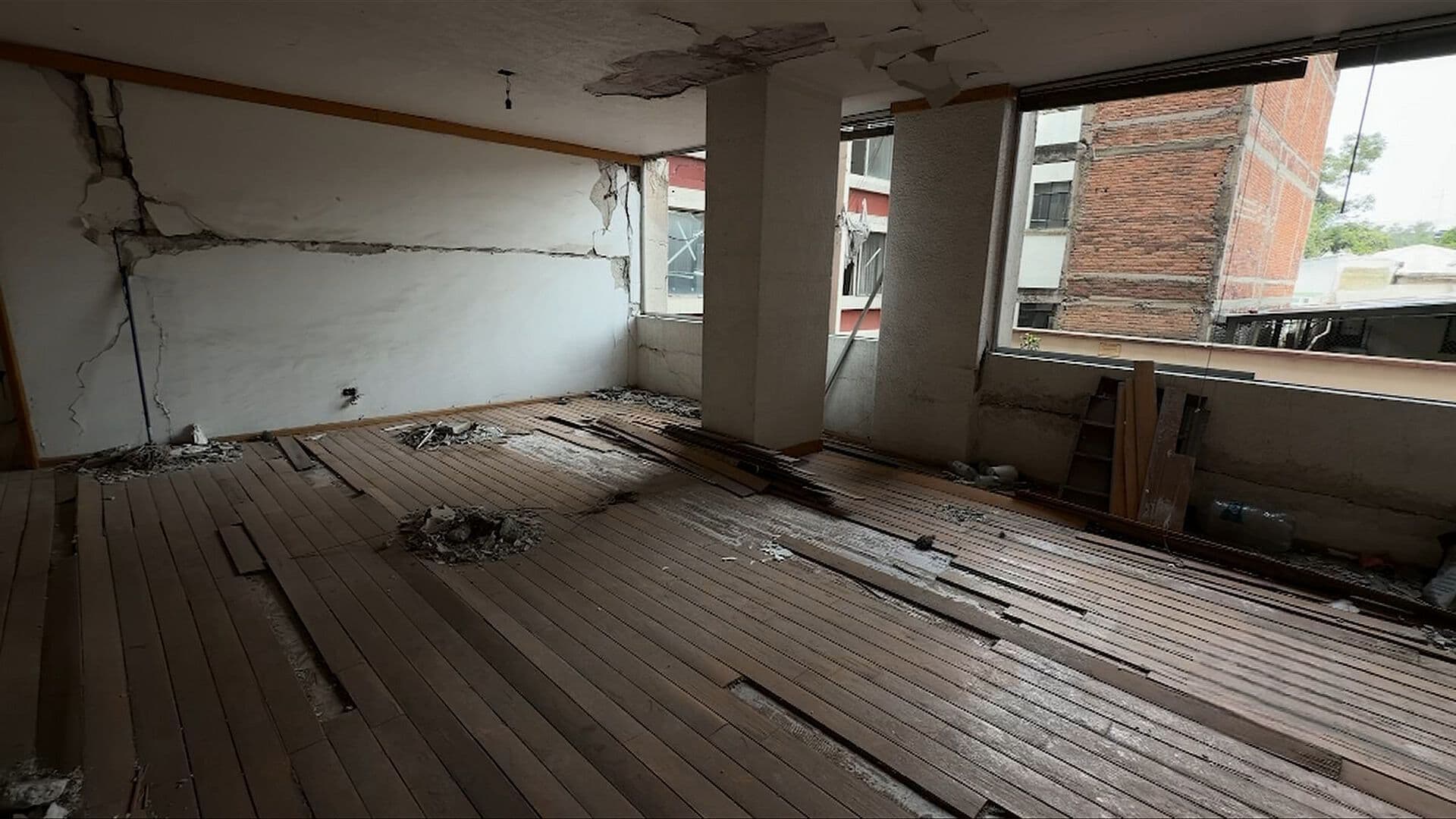 Reconstrucción de Inmuebles Tras Sismo de 2017 Presenta Retrasos o Avance 'Cero'