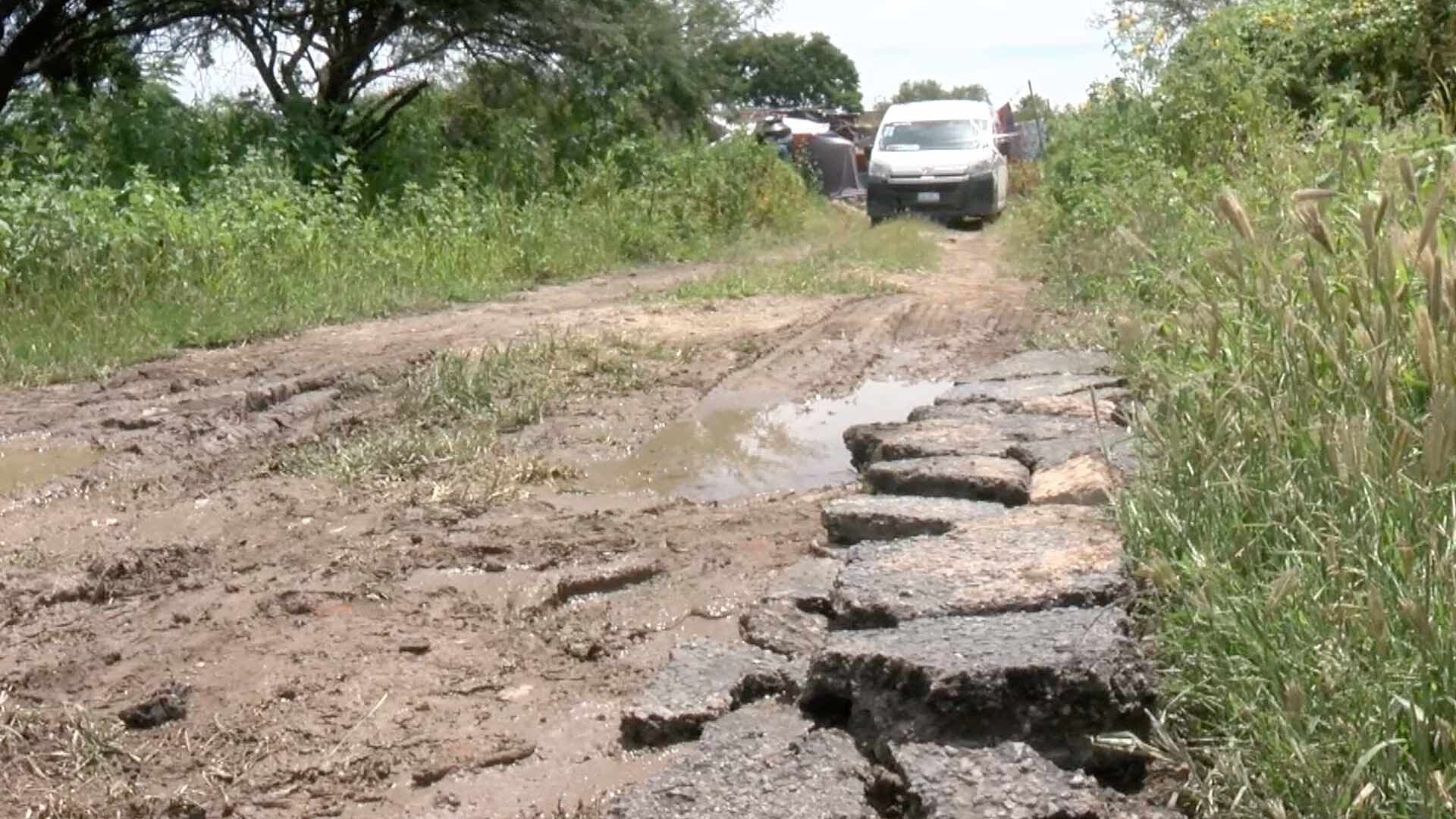 Vecinos de Valle de San Juan en León No Cuentan con Servicios Básicos