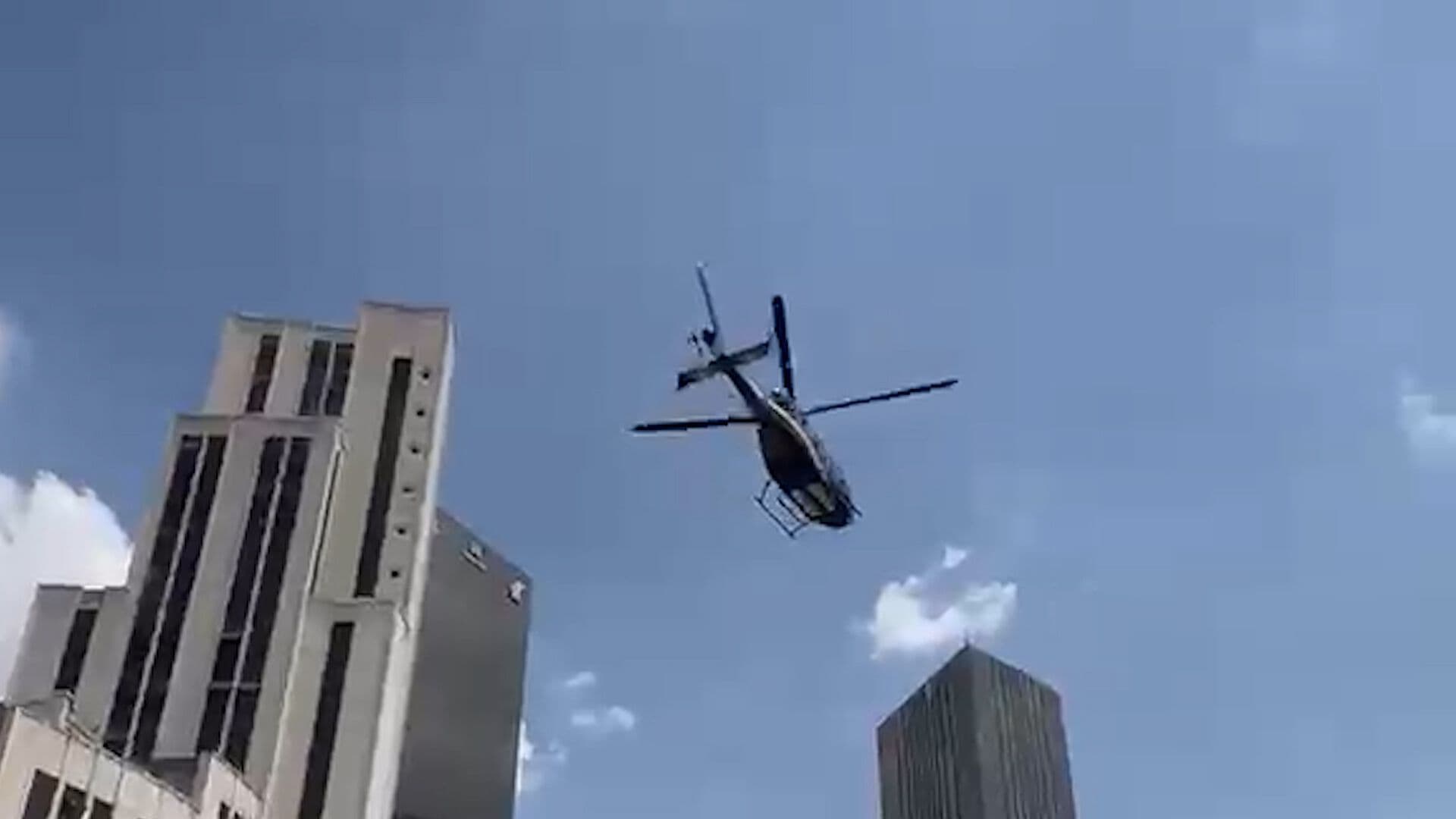 Desciende Helicóptero en Reforma por Simulacro 2026