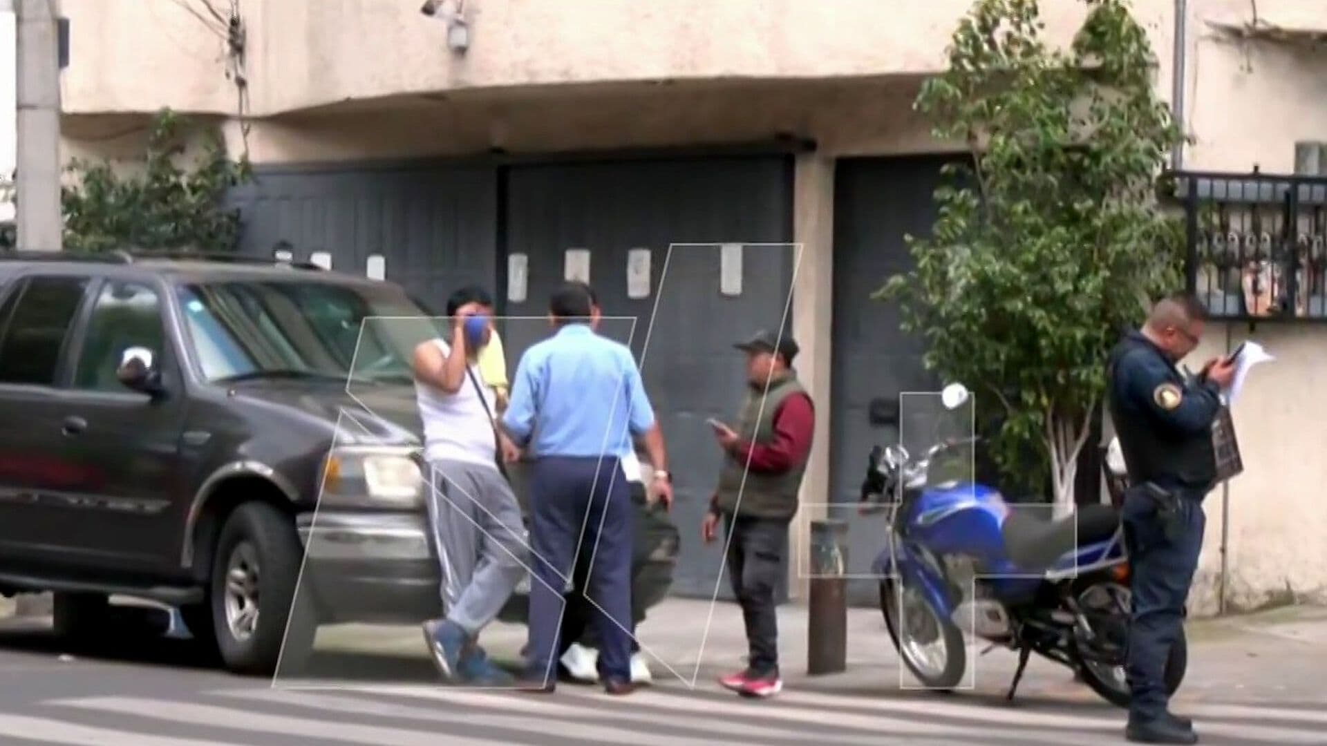 Motociclista Sufre Golpe en la Cabeza tras Choque en Atenor Salas, CDMX