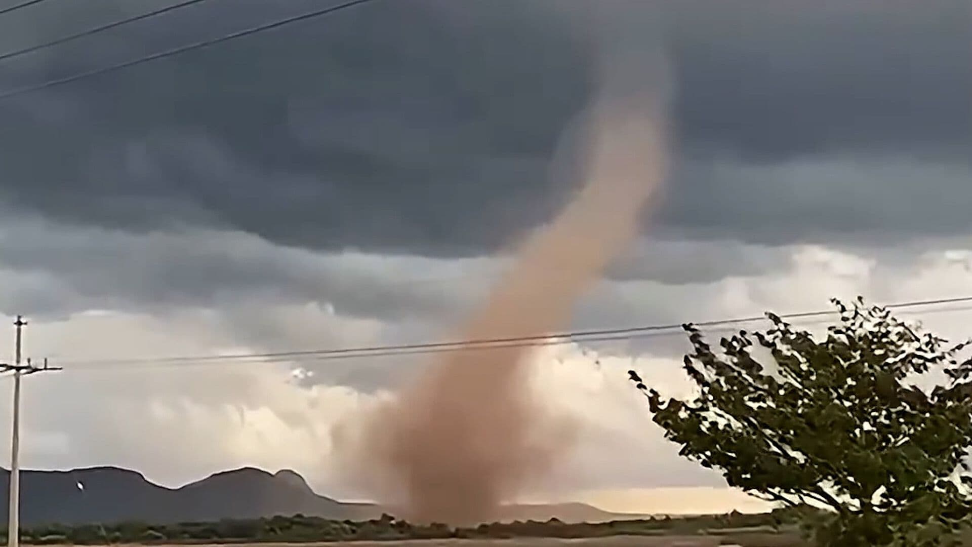 Tornado Azota Mocorito, Sinaloa