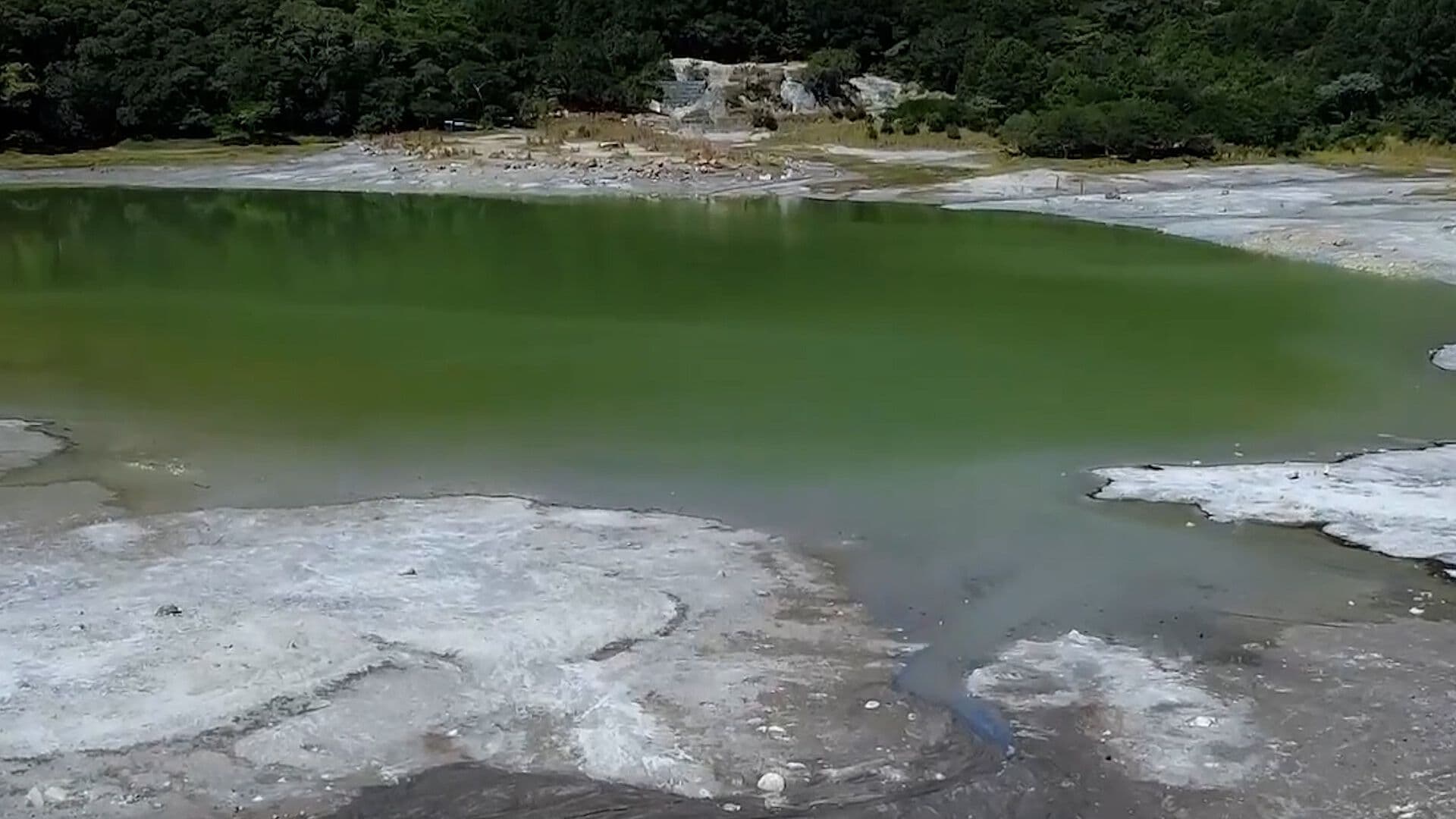La Falta de Lluvia Redujo la Laguna de Alegría