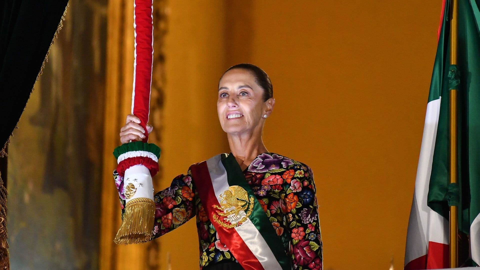 Atacan a Balazos la Casa del Artesano que Bordó Vestido de Sheinbaum