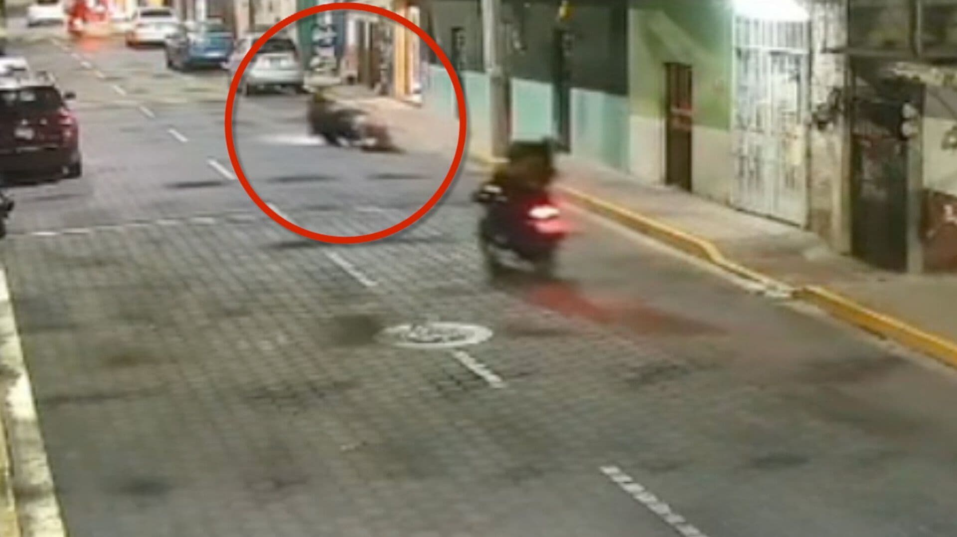 Accidente Motociclistas Niña 10 Años Banqueta Altepexi Puebla