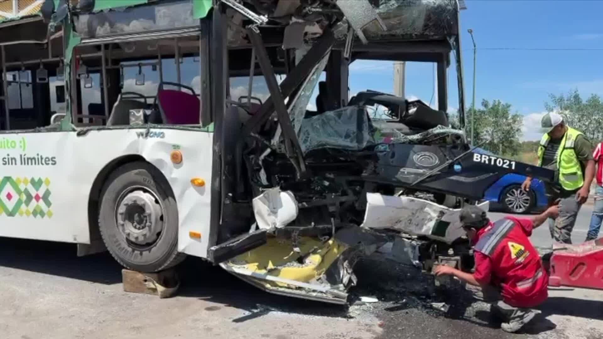 Accidente de MetroRed Deja Lesionado a Operador en Carretera a Matehuala, SLP