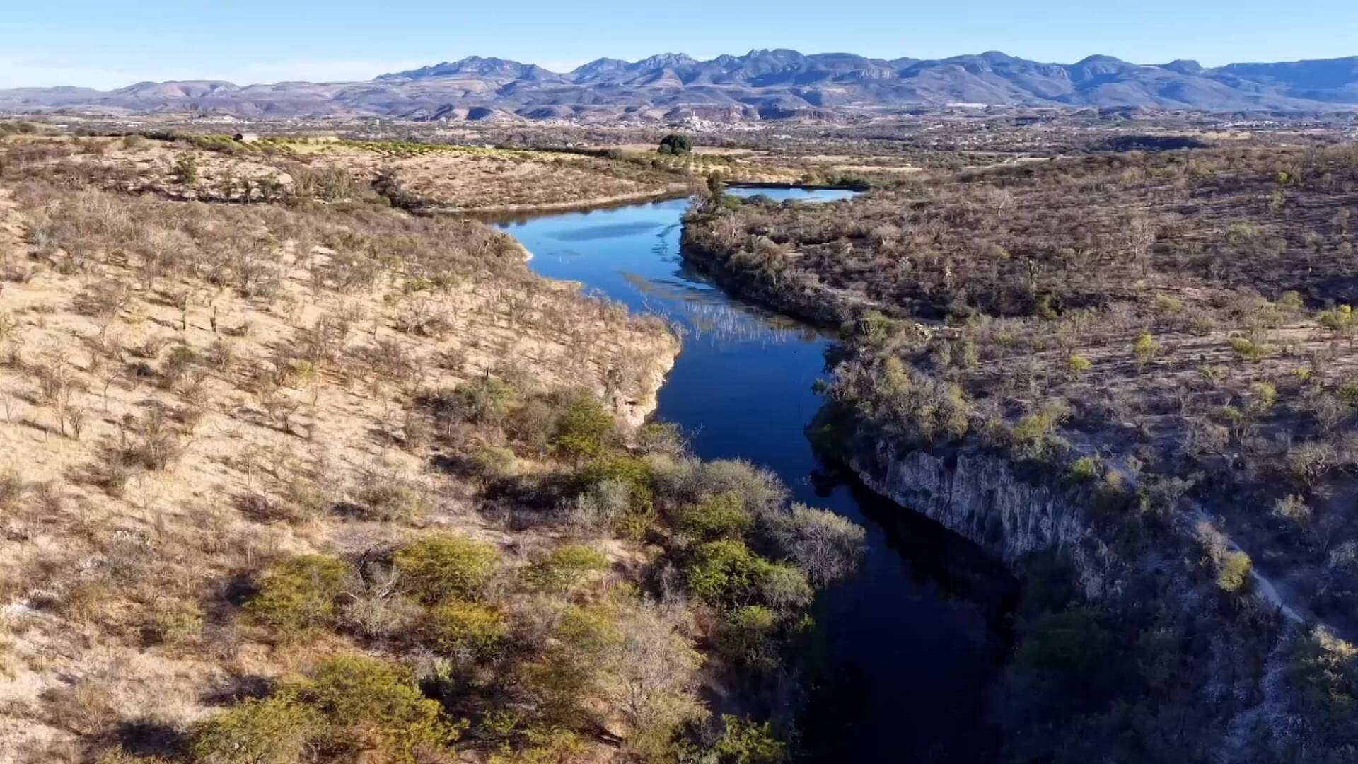 Hombre Cae de un Kayak y Muere en la Presa El Pajarito, en Calvillo