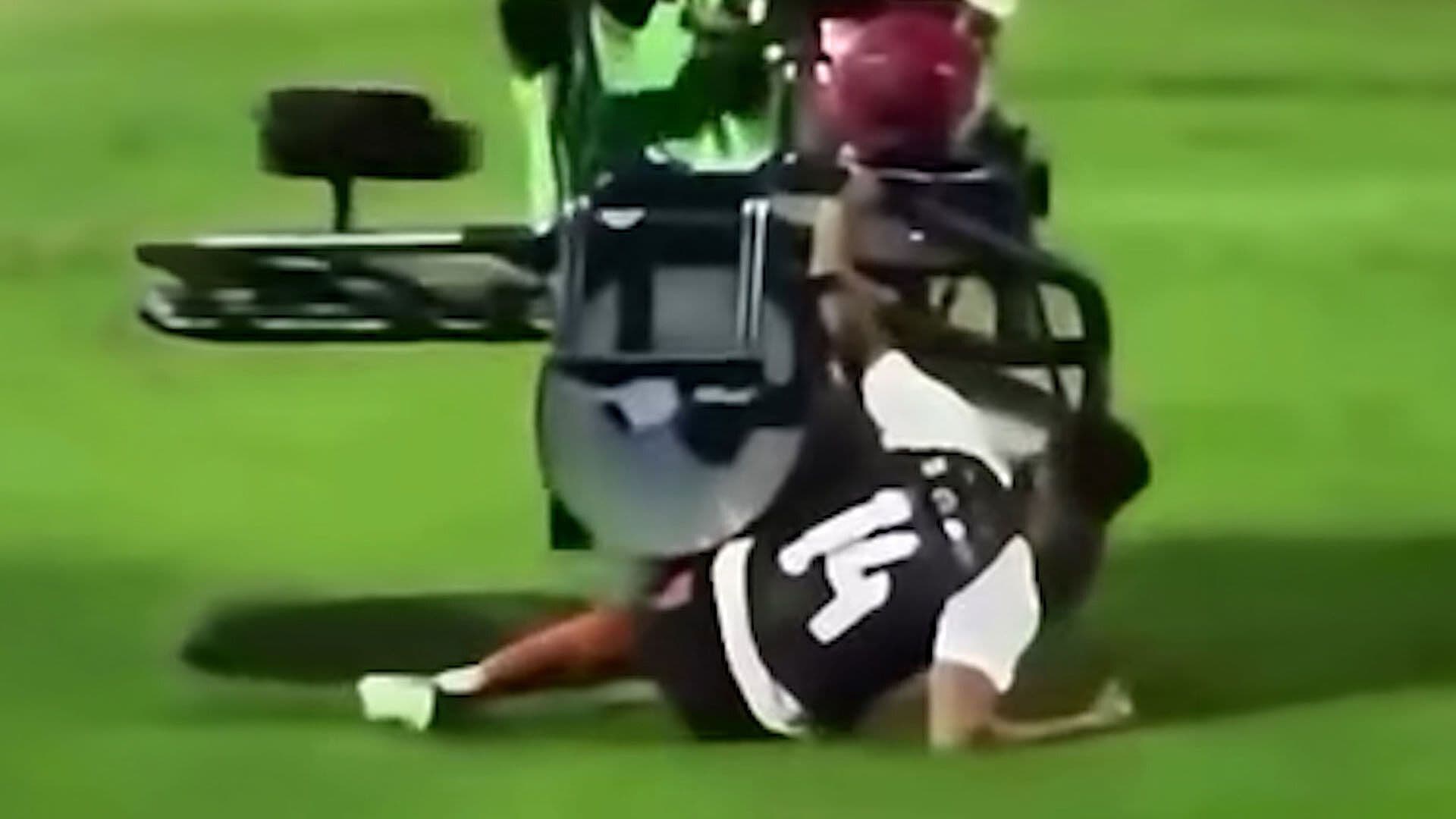 Atropellan a Jugador Durante Calentamiento