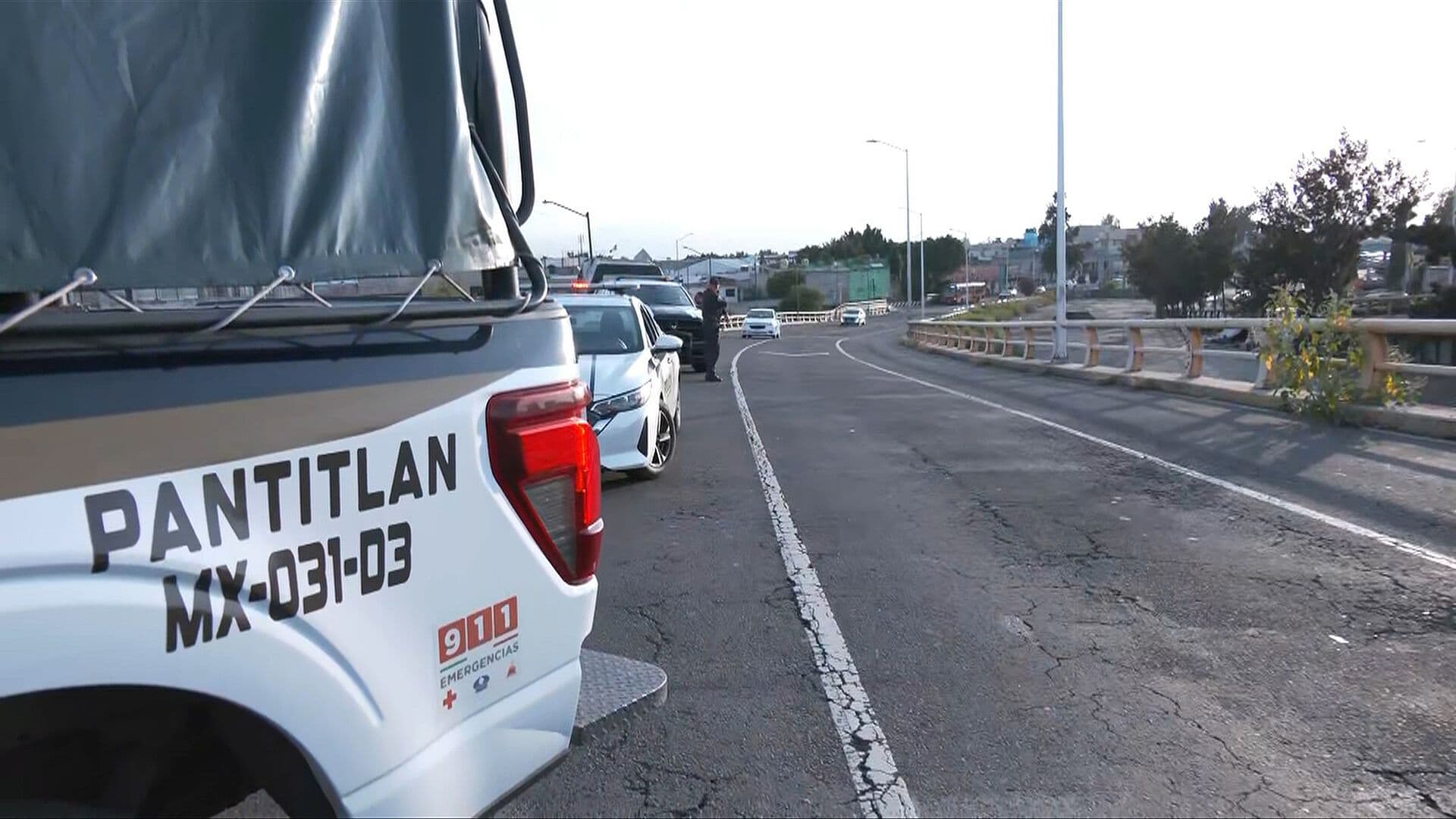 Fallece un Motociclista al Derrapar en Puente Vehicular sobre Avenida Chimalhuacán