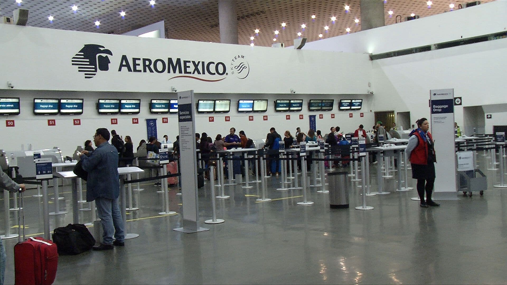Aeroméxico Investiga Afectaciones por Filtración de Datos Personales de Clientes