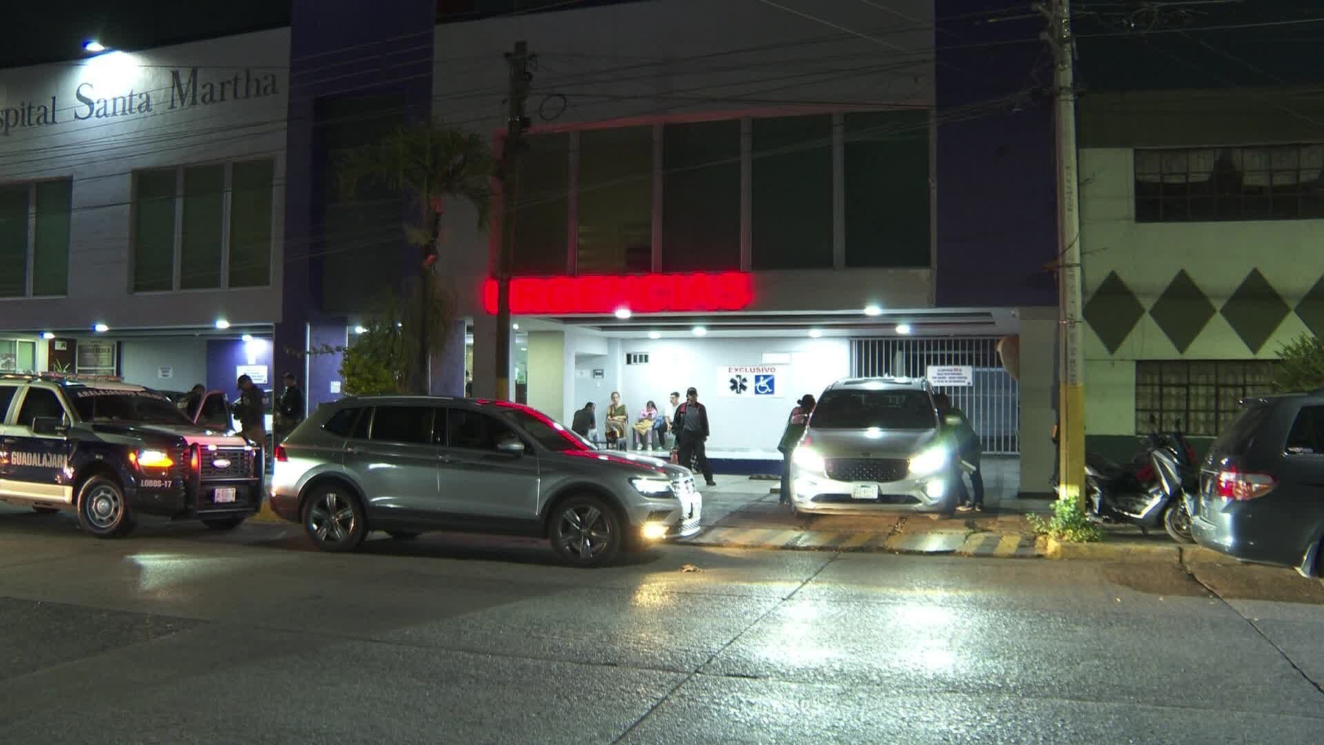 Policía Estatal es Baleado Durante Robo Mientras Depositaba Dinero en Guadalajara