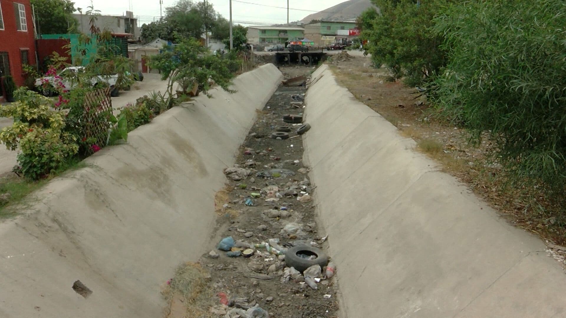 Basura y Obras Inconclusas Aumentan Riesgo de Inundaciones en El Pipila, Tijuana