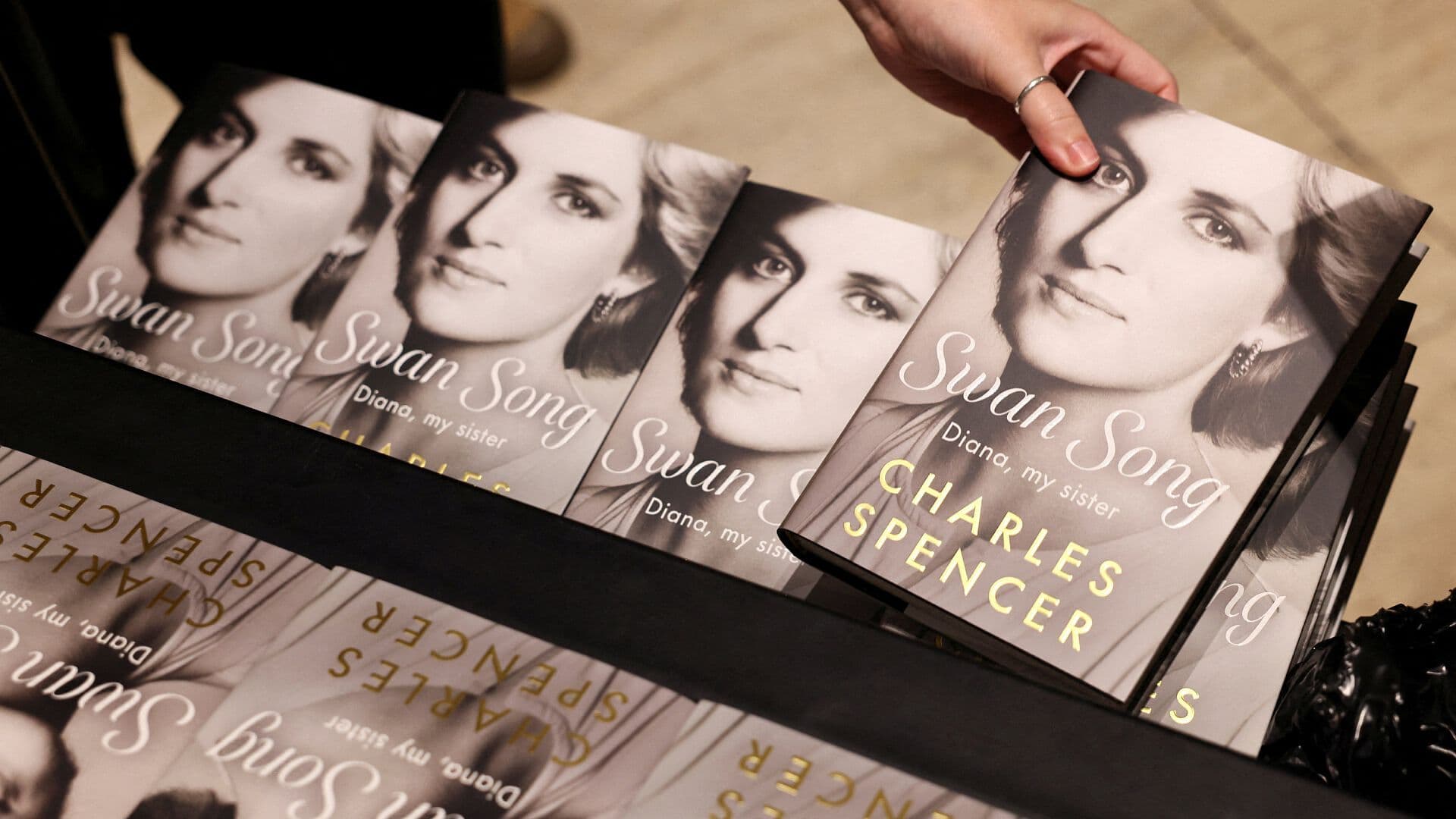 Genera Polémica Lanzamiento del Libro sobre la Princesa Diana