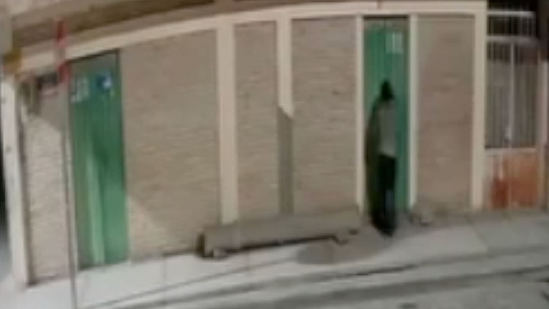 Video Mujer Ladrona Intentó Ingresar Vivienda Calle Nicolás Bravo San Gabriel Chilac Puebla