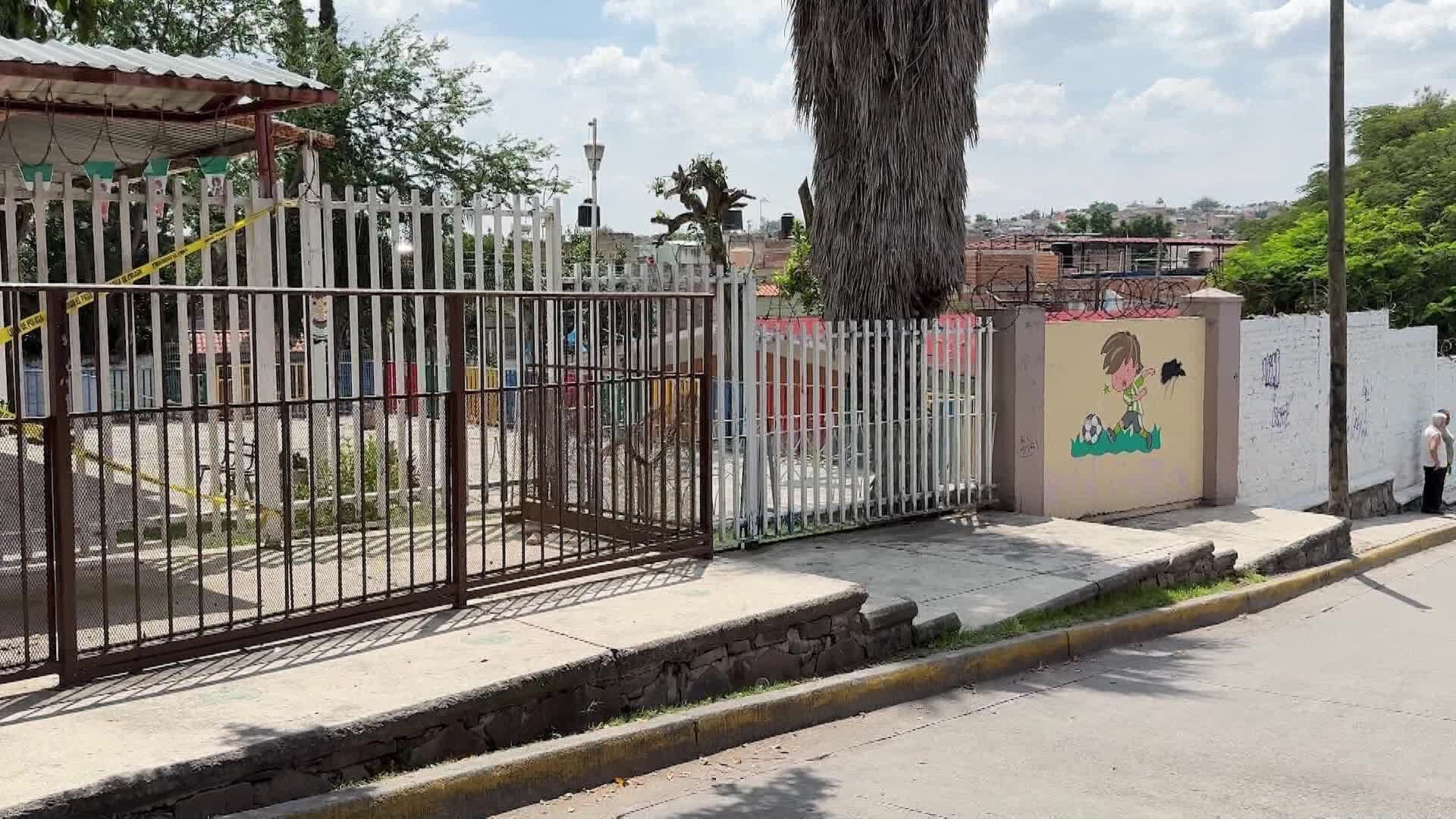 Clausuran Kínder en Tonalá, Jalisco, por Socavón y Grietas