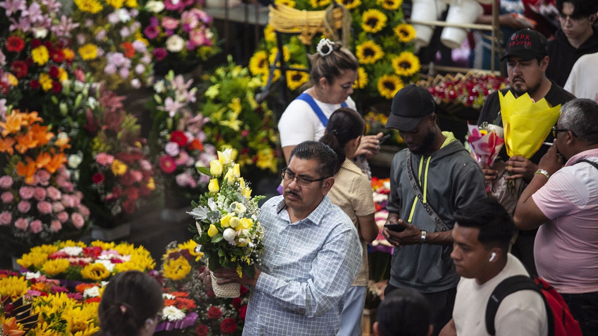 Mercado de Jamaica Celebra su 69 Aniversario con Fiesta y Comida