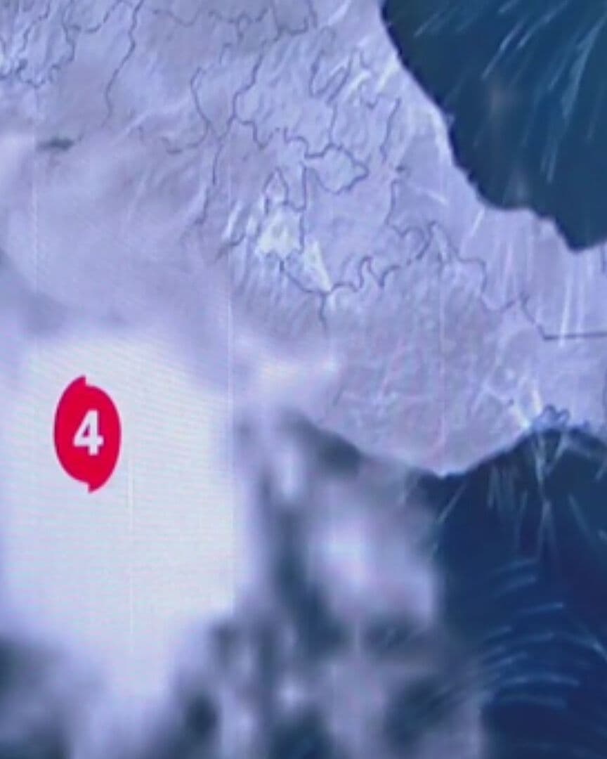 Imagen Satelital Capta Ojo del Huracán Polo Hoy