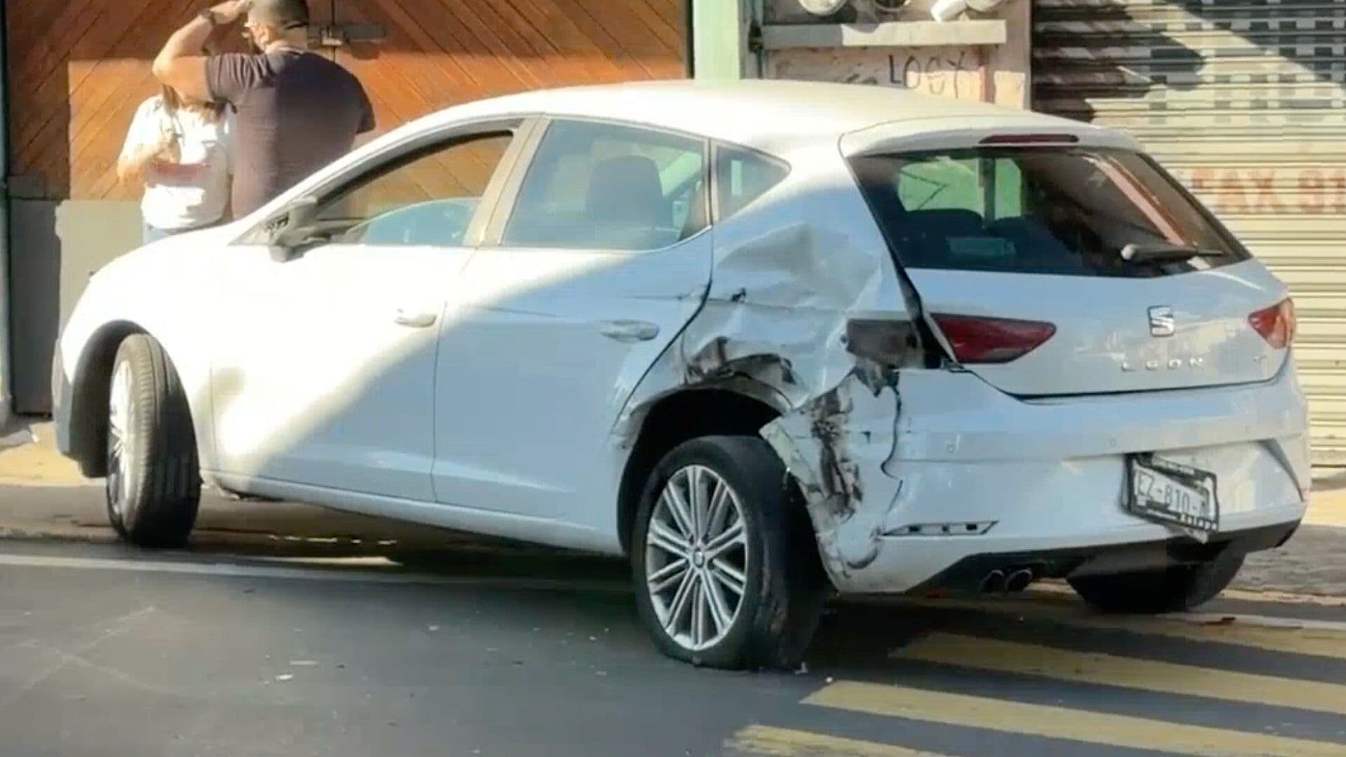 Tráiler Embiste Vehículo en el Puente Bicentenario de Xalapa Veracruz