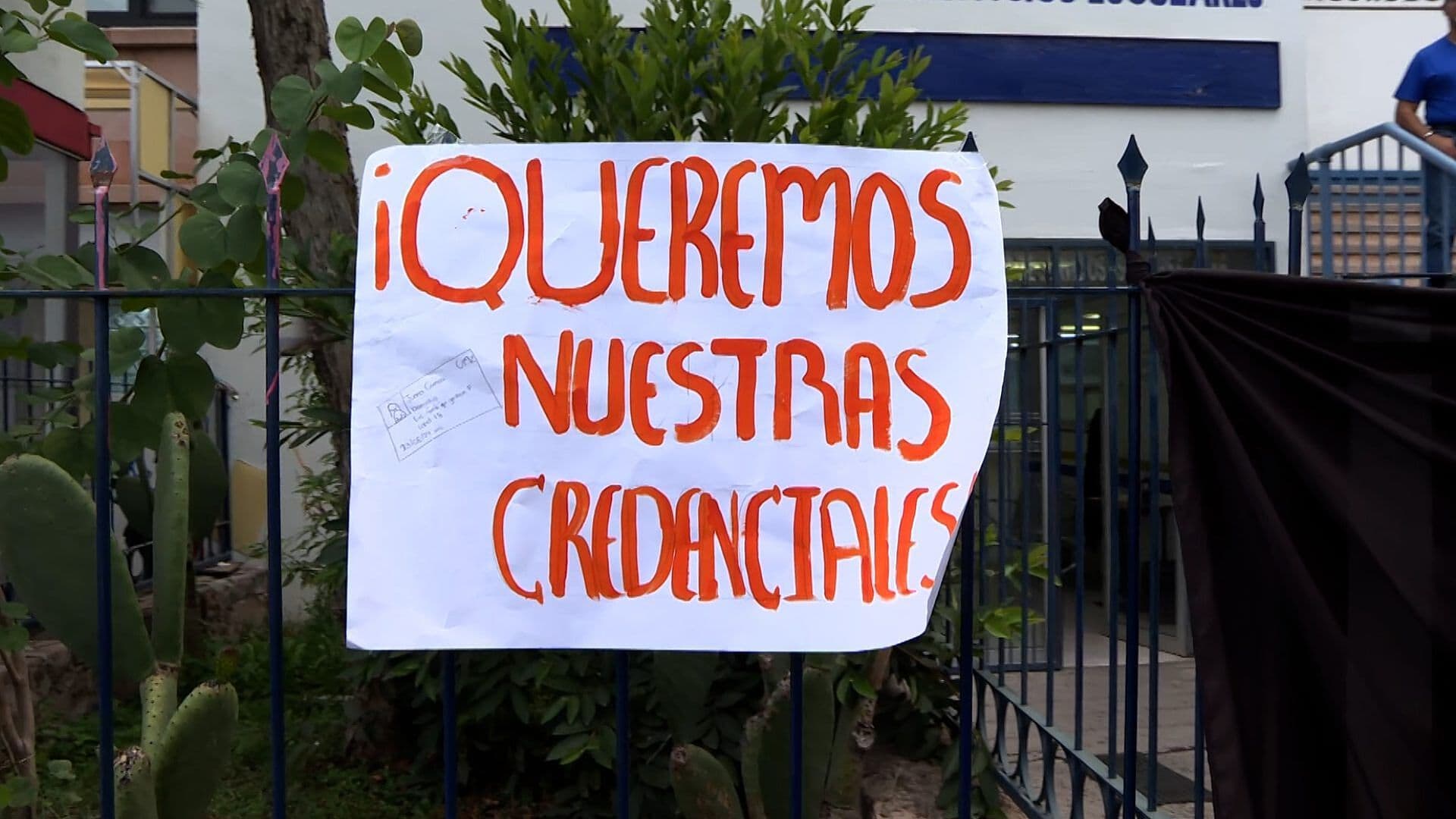Alumnos de la UAZ Protestan; Llevan Más de un Mes sin ser Inscritos