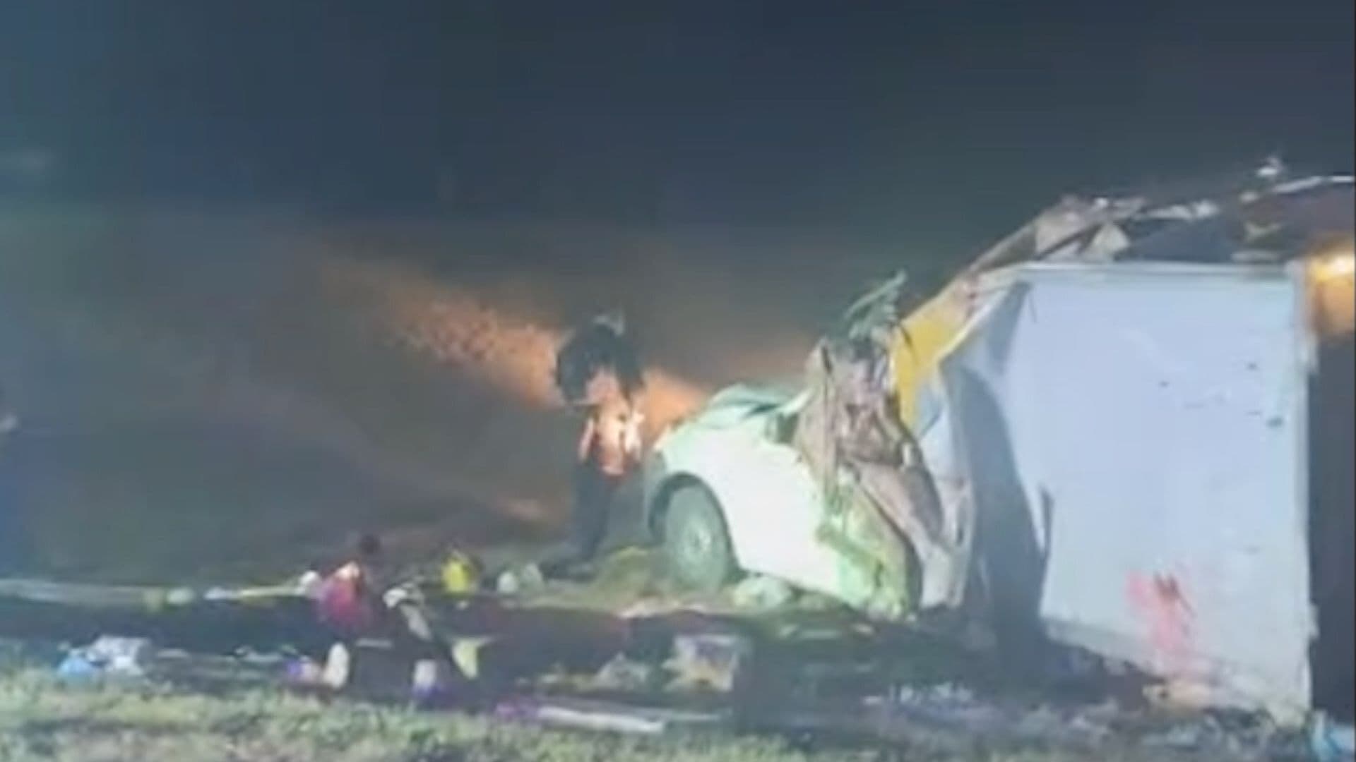 Volcadura de Tráiler Bloquea Autopista a Reynosa en Los Ramones, NL