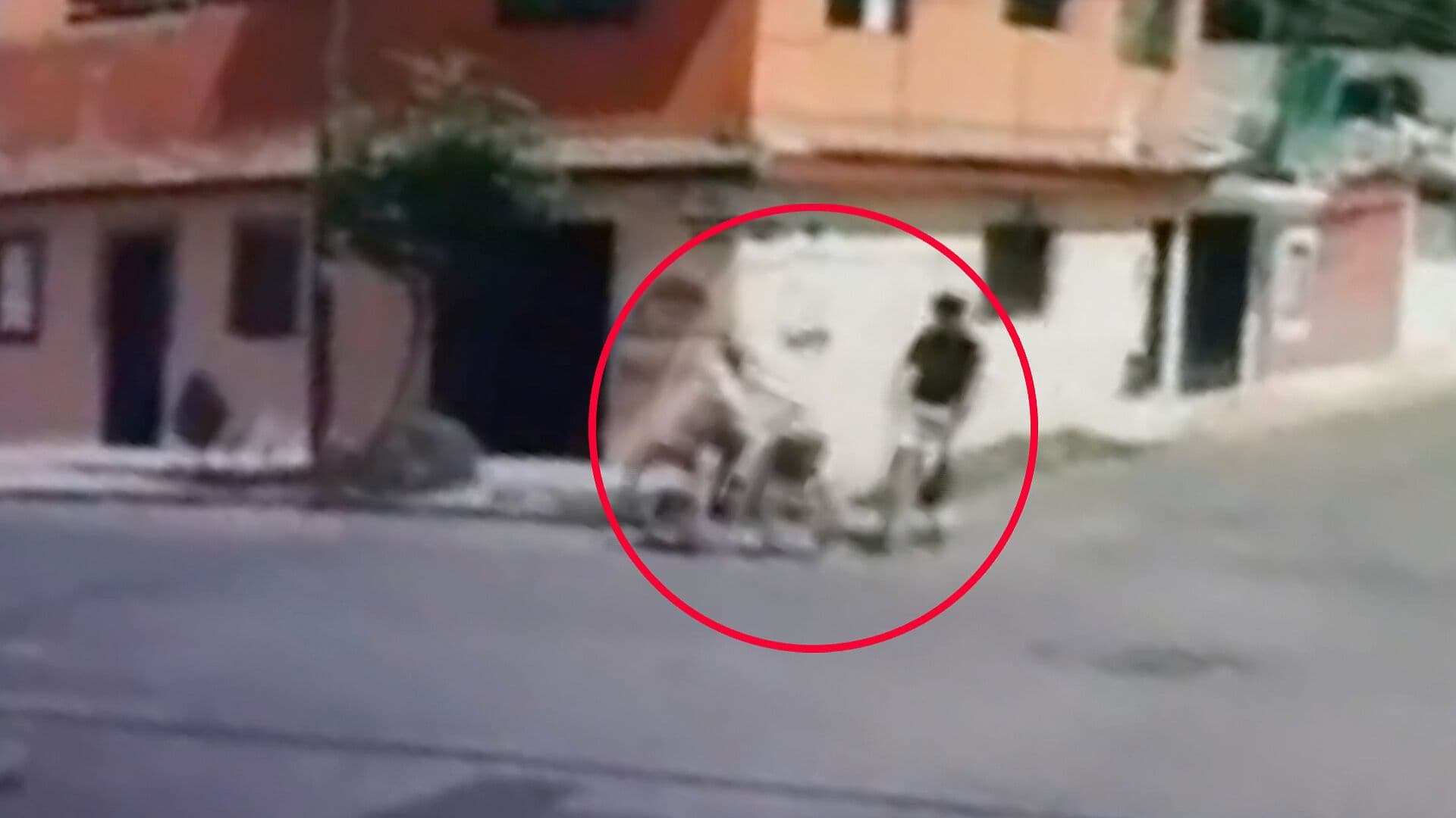 Video Accidente Choque Dos Ciclistas Calle 2 Sur 19 Oriente San Pedro Cholula Puebla