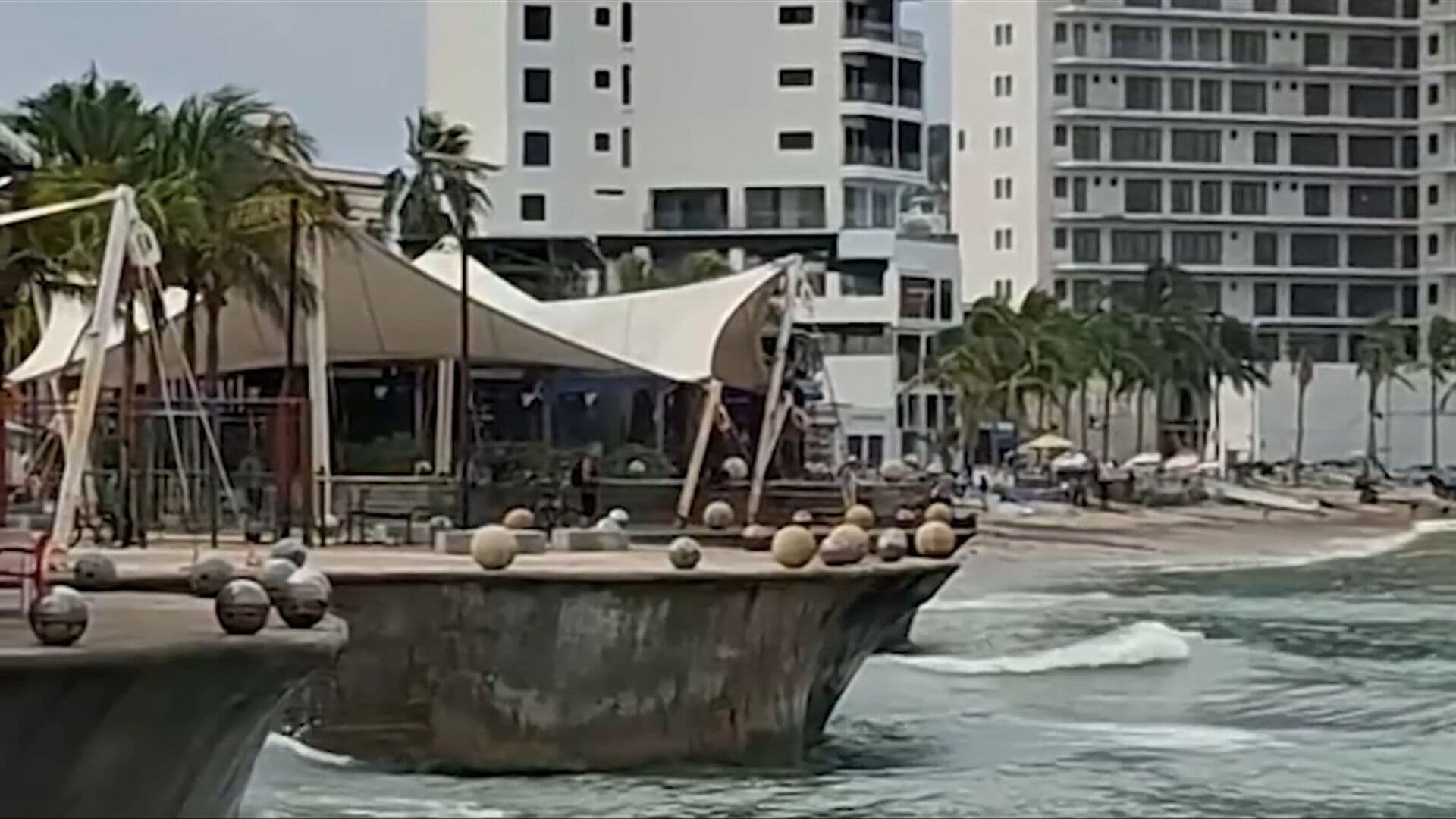 Emiten Alerta Azul en Sinaloa por el Huracán Polo; Prevén Lluvias Fuertes y Oleaje