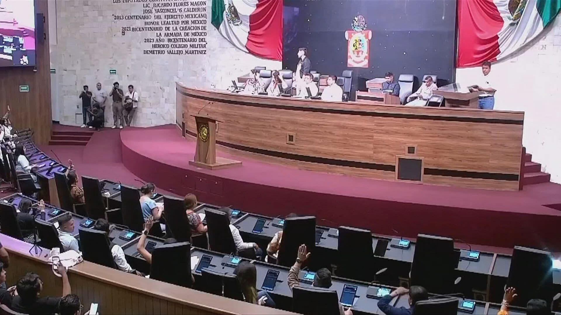 Congreso de Oaxaca Disuelve Ayuntamiento de Juchitán tras Detención del Alcalde