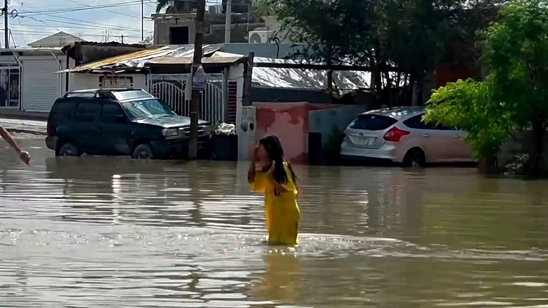 Lluvias de Polo Inundan Ciudad Juárez y Dejan Más de 20 Familias Afectadas