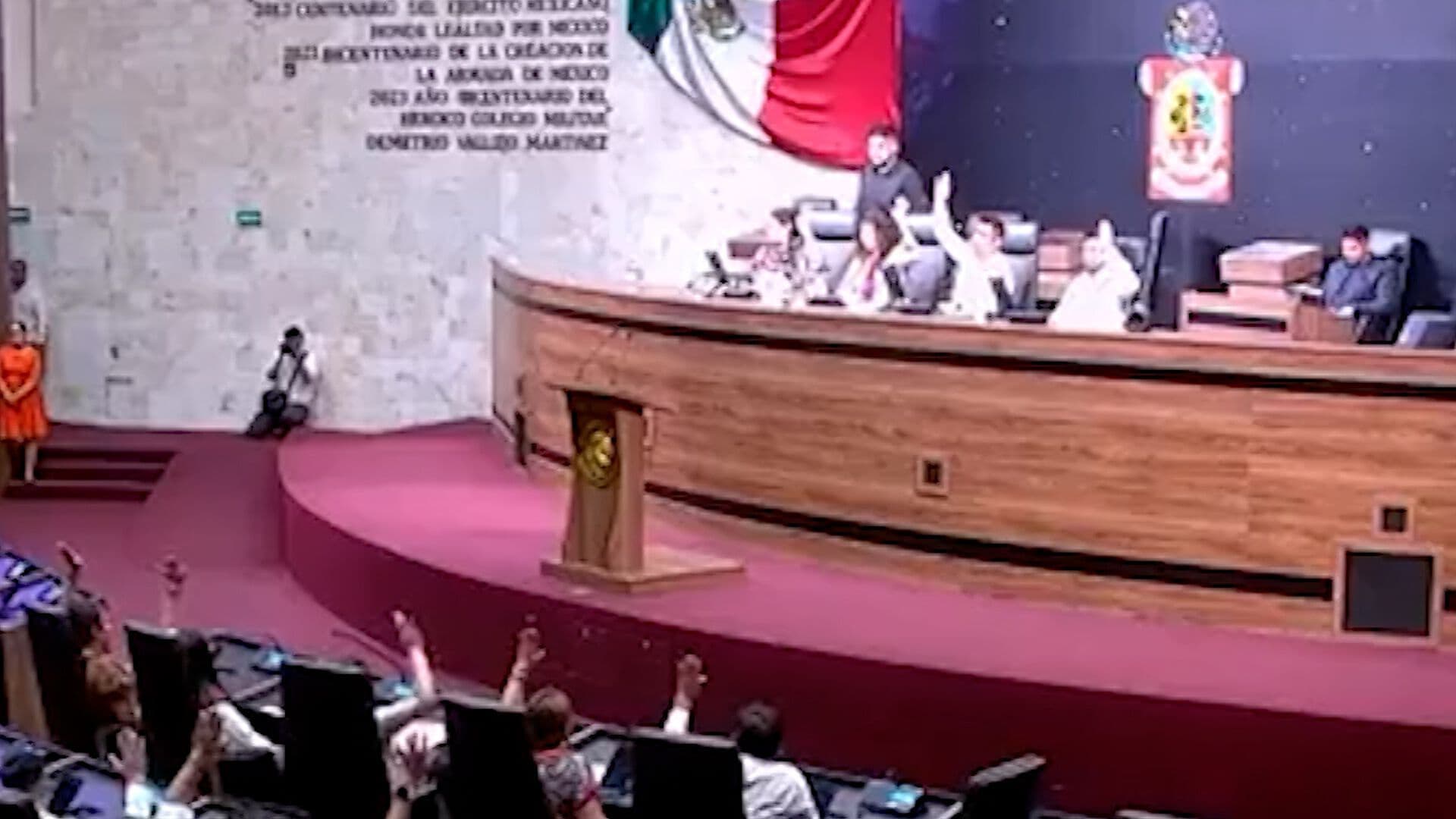 Desaparecen Poderes en Juchitán