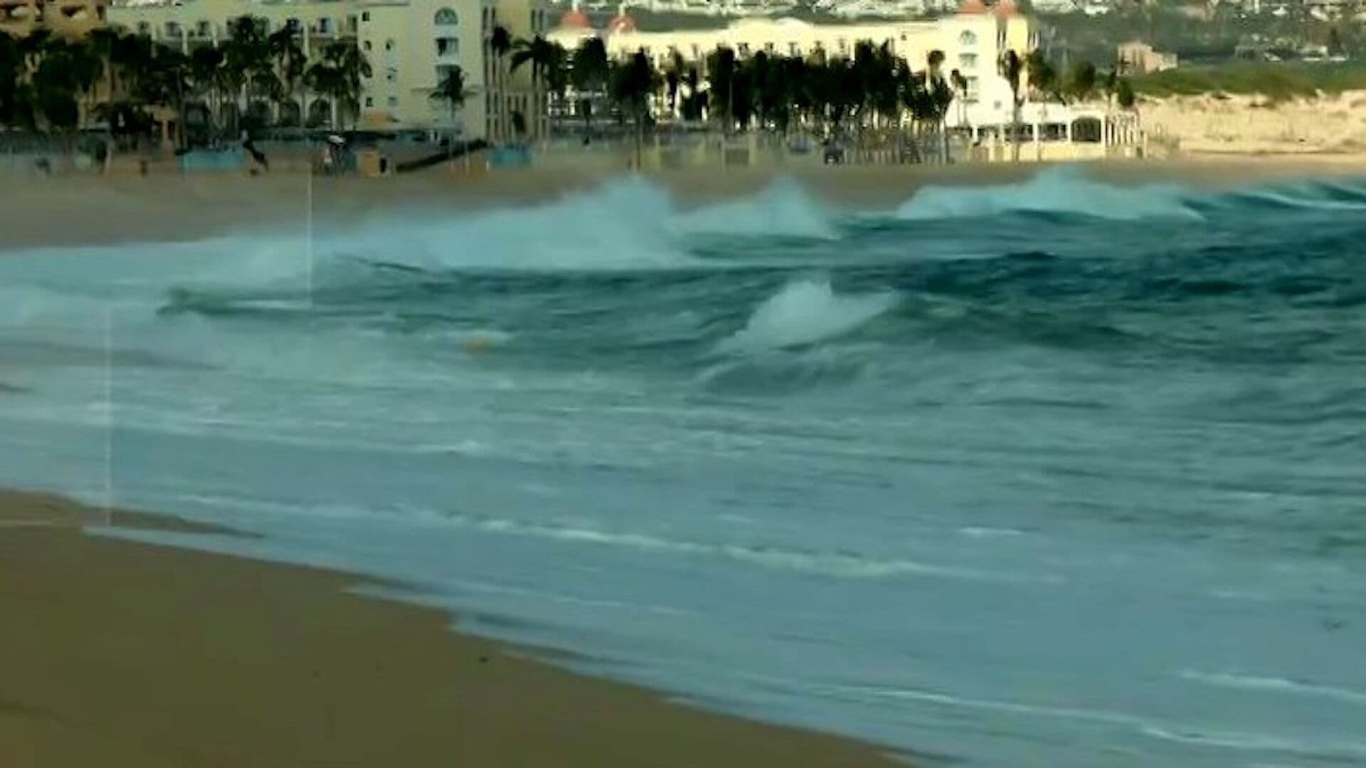 Los Cabos Emite Medidas Preventivas ante el Avance del Huracán Polo