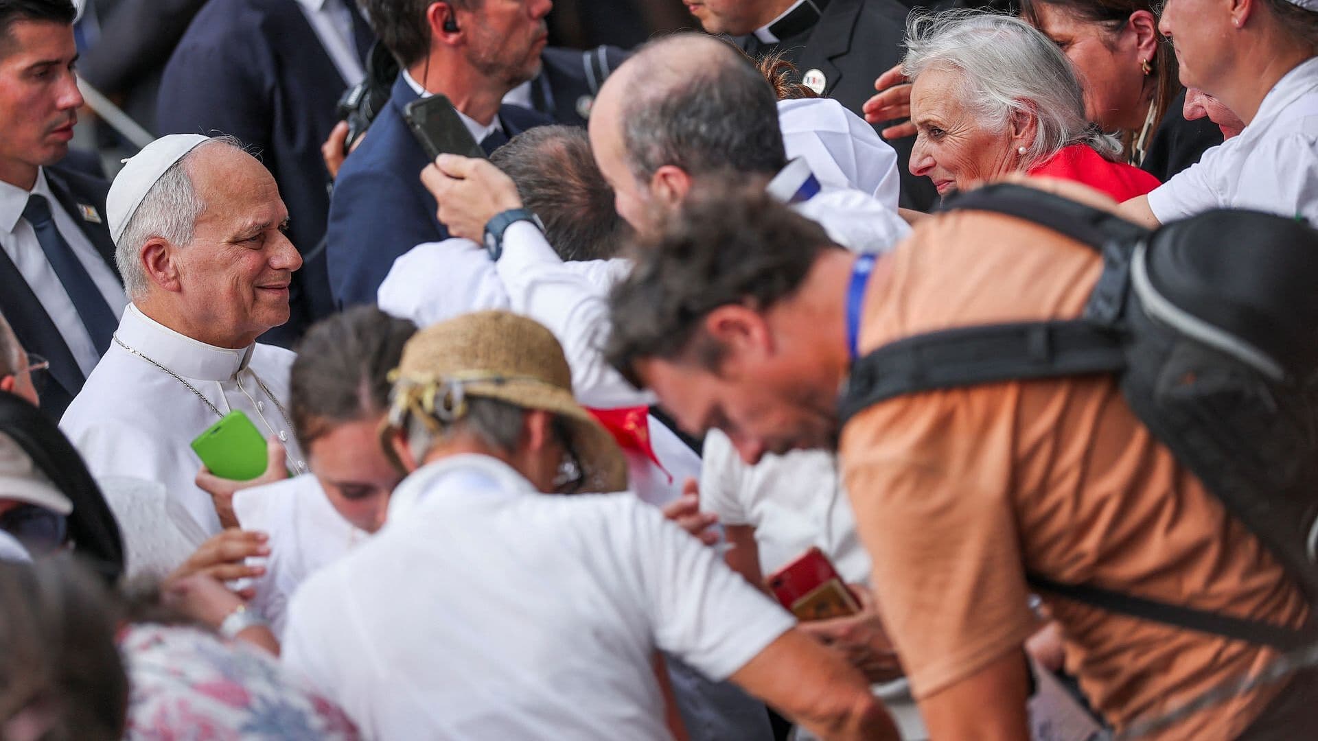 Papa León XIV Pidió Reforzar Vigilancia contra Abusos Sexuales a Menores en Francia