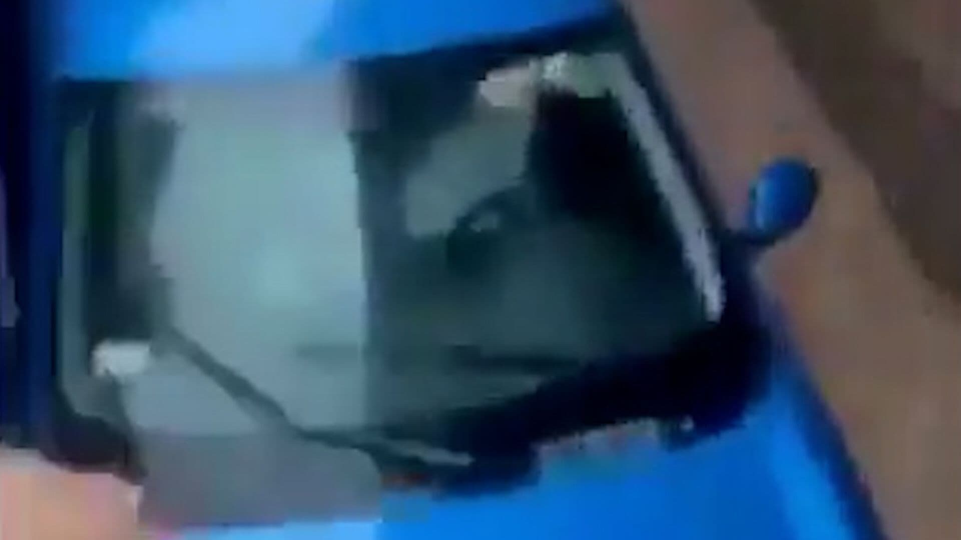 Mujer y su Hija son Arrastradas en Inundación