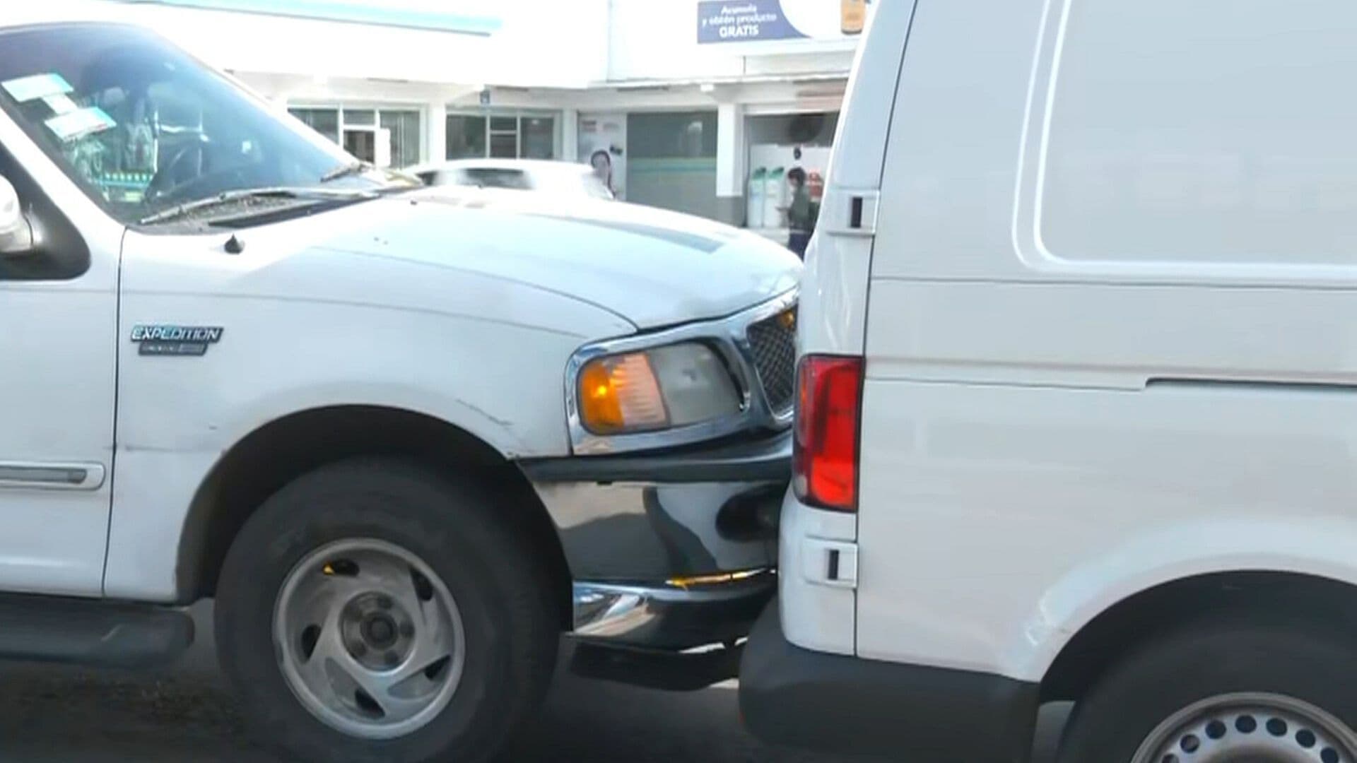 Accidente en la GAM: Circulación Lenta en Lindavista por Choque de Camionetas