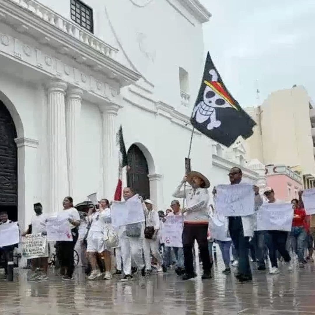 Usuarios y Personal Médico del Hospital Infantil Marchan por Falta de Insumos Médicos Veracruz