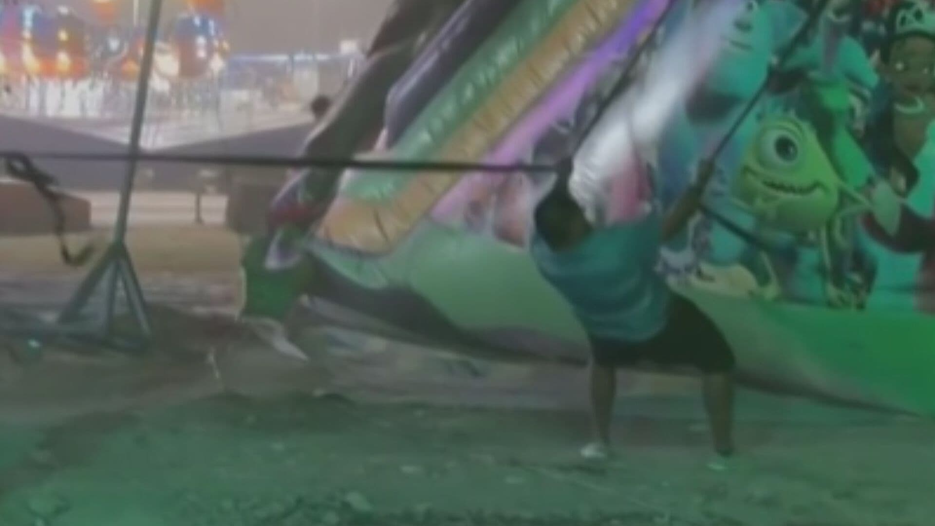 Video | Salvan Inflable Antes de que Saliera Volando por Fuertes Ráfagas en Coahuila