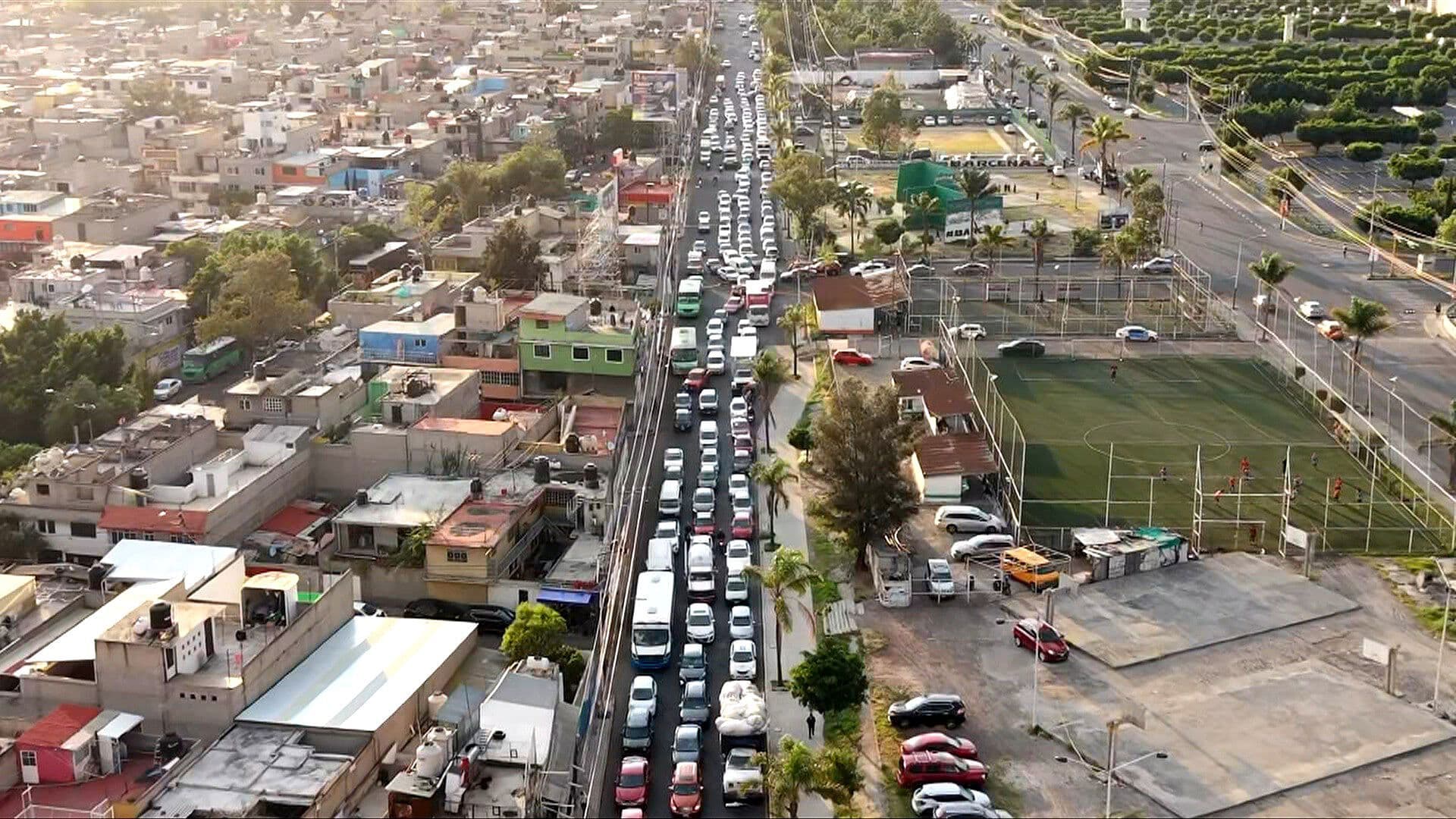 Bloqueo en Nezahualcóyotl por Pacientes en Espera de Hemodiálisis
