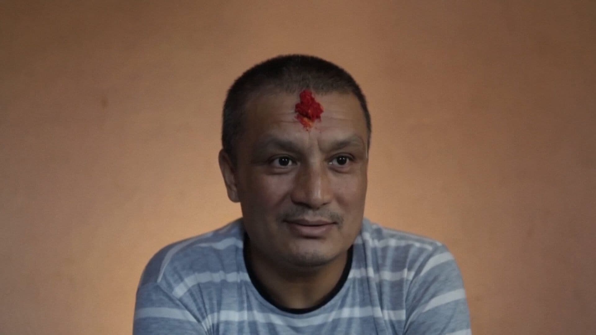 Habla Hombre Atrapado Nueve Días por Riada en Nepal