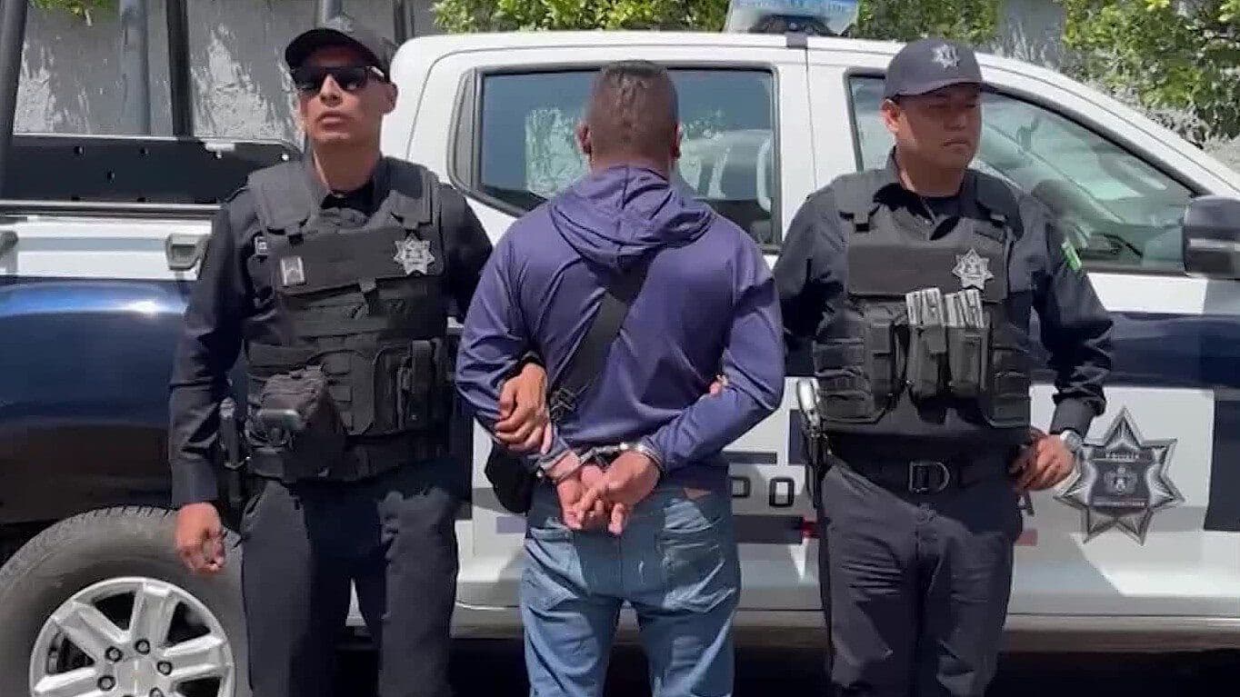 Detienen a Hombre que se Hizo Pasar por Escolta de Seguridad Privada en Tlajomulco