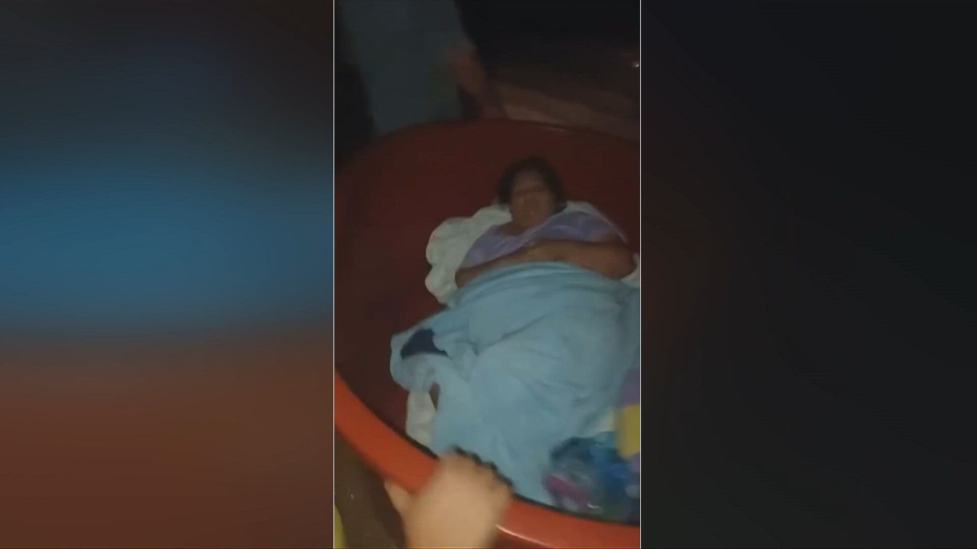 Video | Rescatan a Mujer durante Afectaciones por el Paso de Polo en Sonora