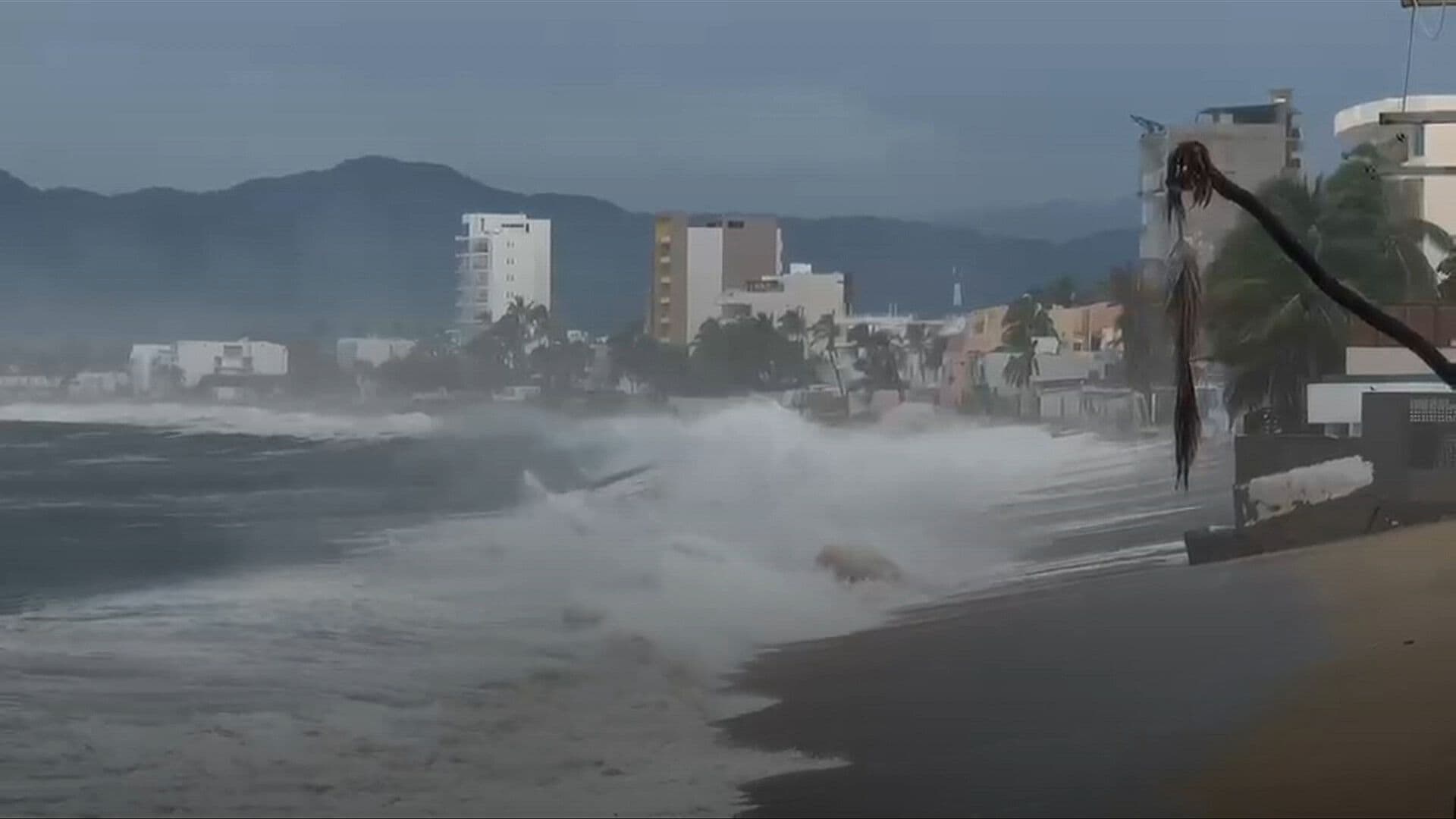 Lluvias y Fuertes Vientos en el País por Huracán Rachel y Sistemas de Bajas Presión