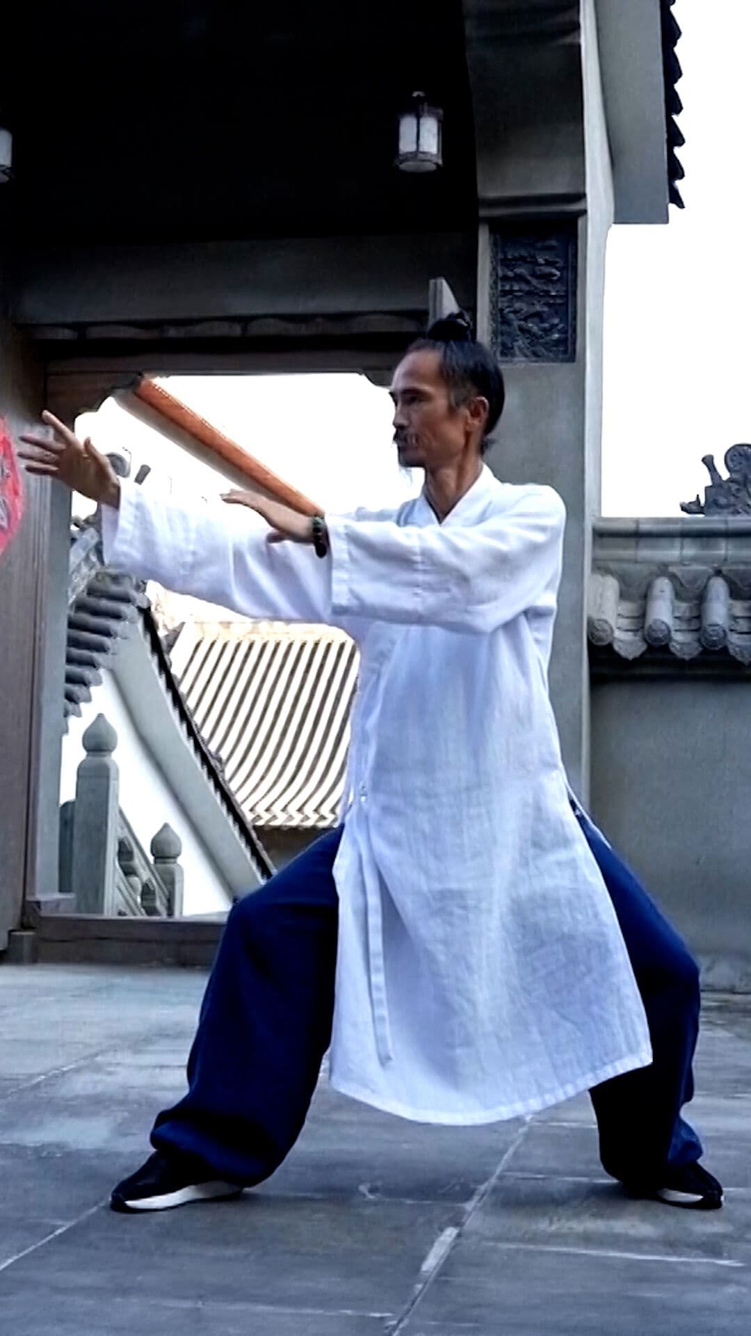 Artistas Marciales Aprenden Taoísmo en Cordillera China