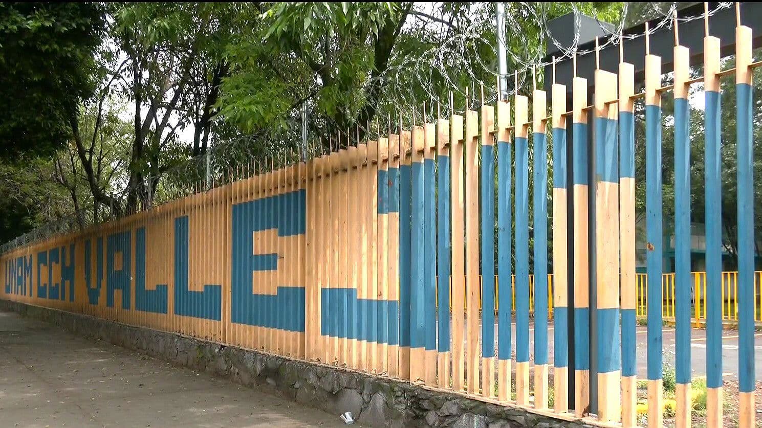 Alumnos Realizan Paro de Actividades en el CCH Vallejo