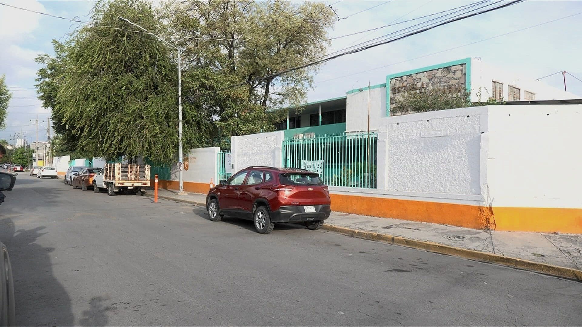 Investigan Domicilio por Presunto Narcomenudeo en Monterrey