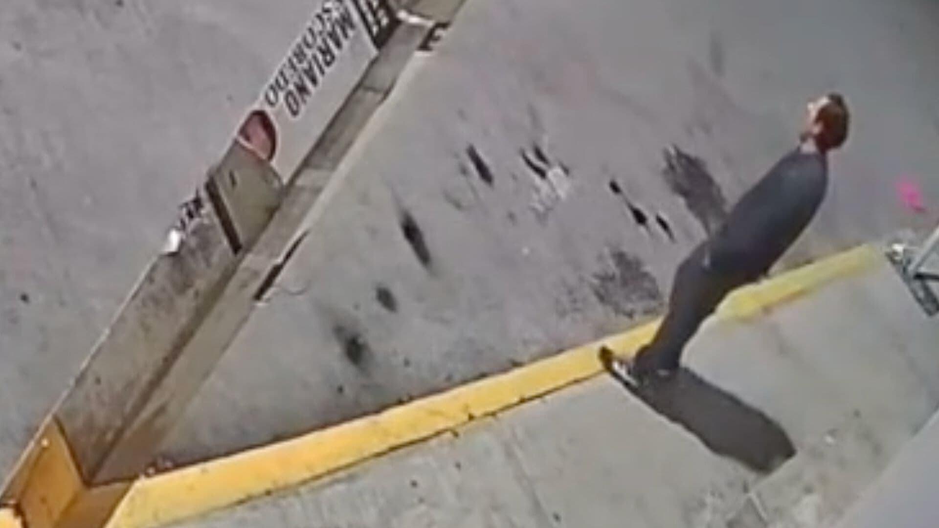 Delincuentes Saquean Negocio de Hamburguesas en Texmelucan, Puebla