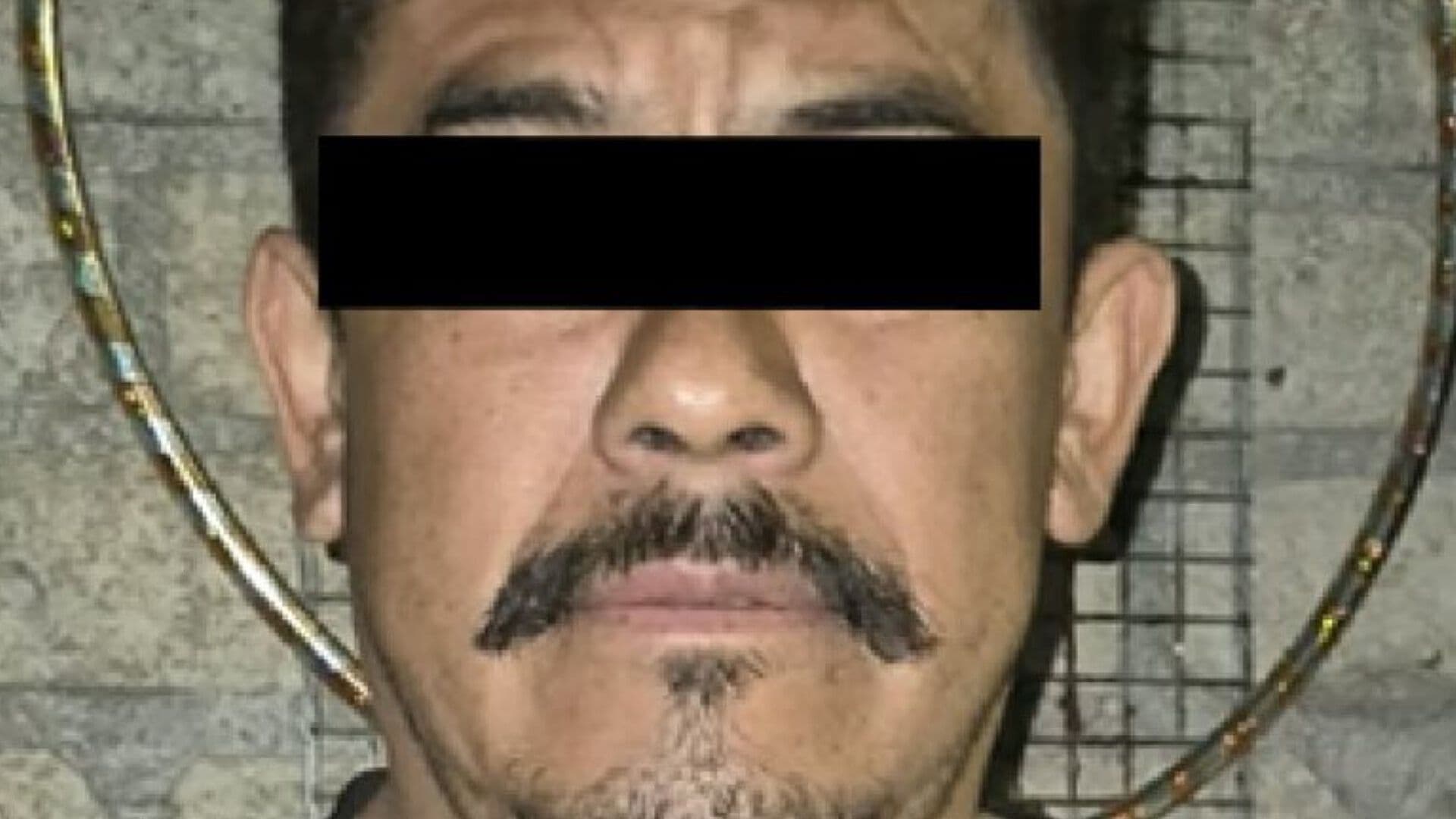 Detienen a Dos y Aseguran Vehículos Robados y Droga tras Cateos en CDMX
