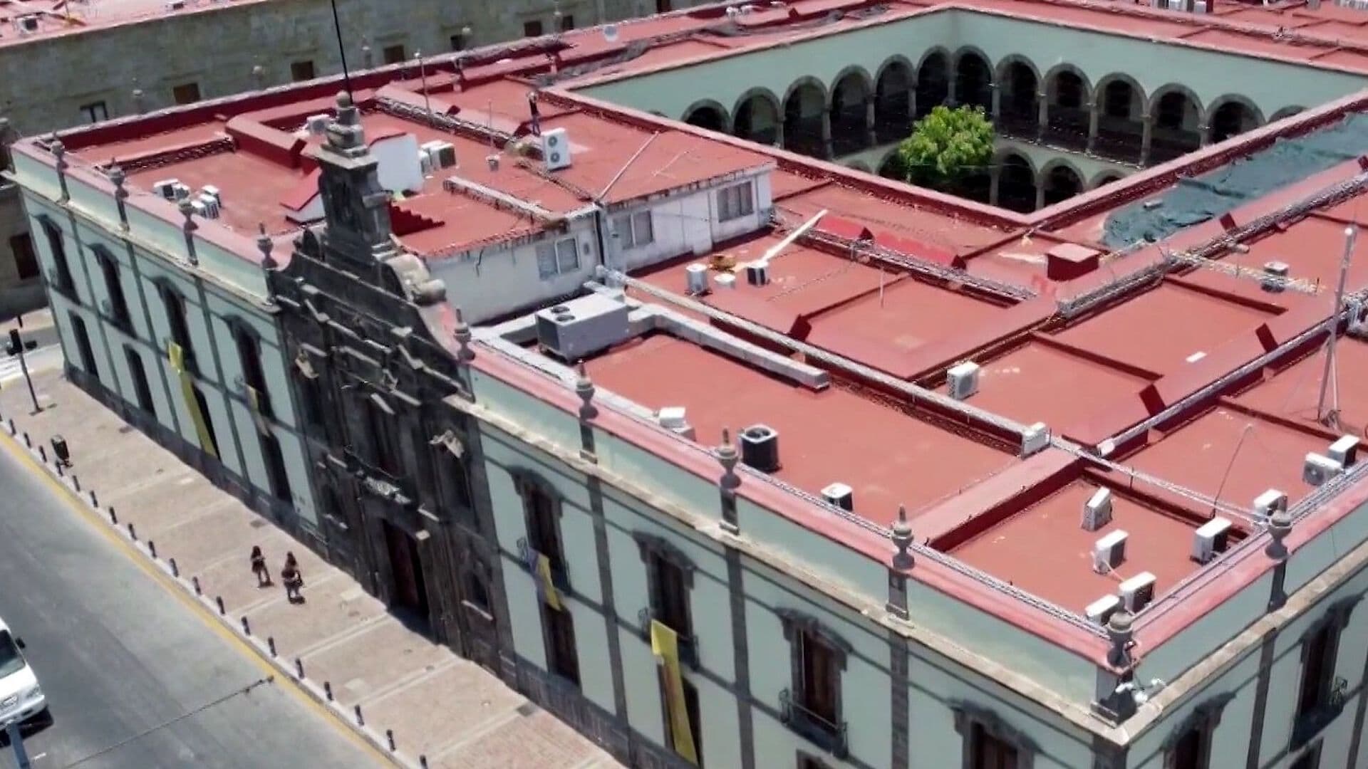 Suspenden a Juez por Gritar y Amenazar con Expulsar a Litigante en Jalisco