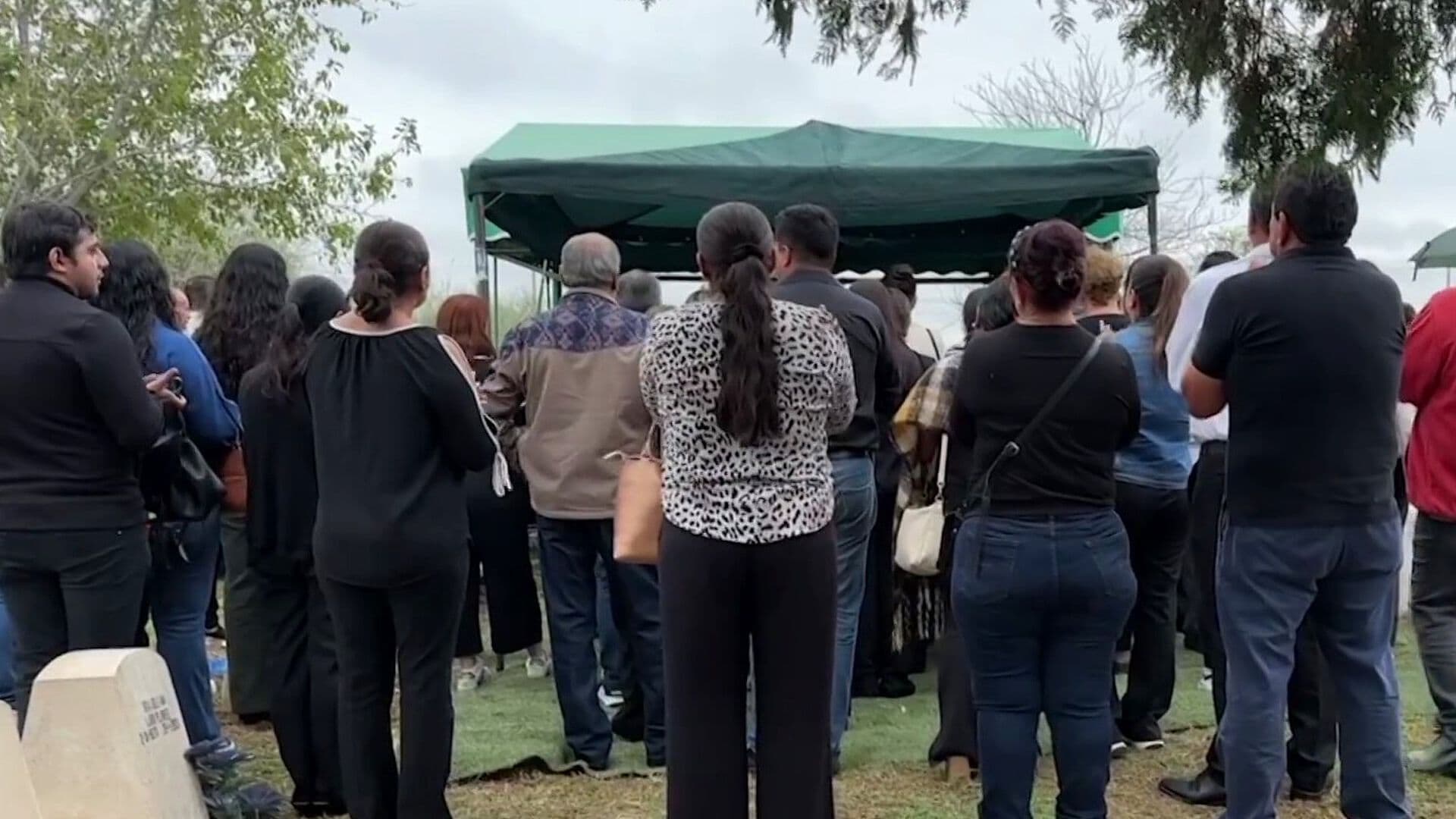 Dan Último Adiós a Nedi Edith, Maestra Asesinada en Secundaria de Torreón