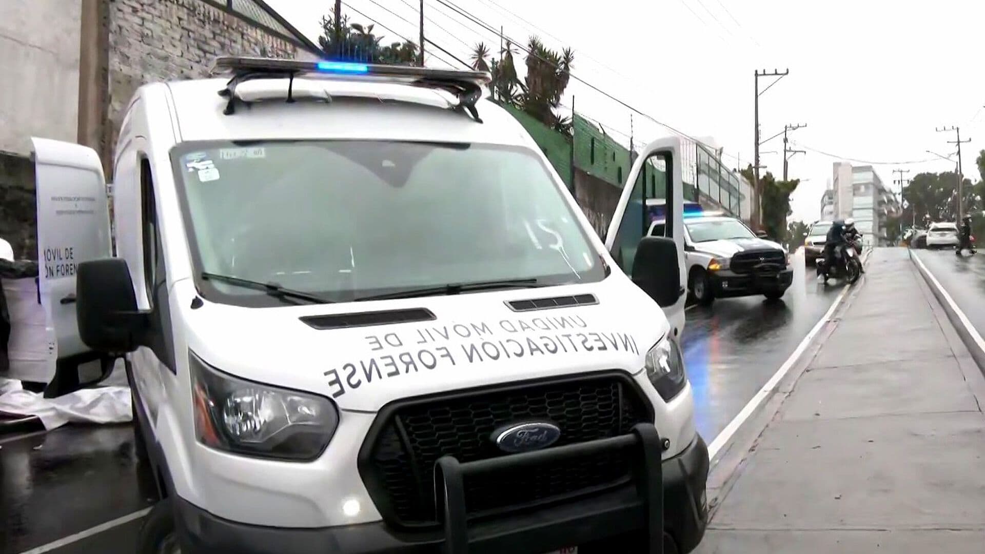Motociclista Muere al Chocar y Quedar Prensado contra una Barda en Álvaro Obregón, CDMX