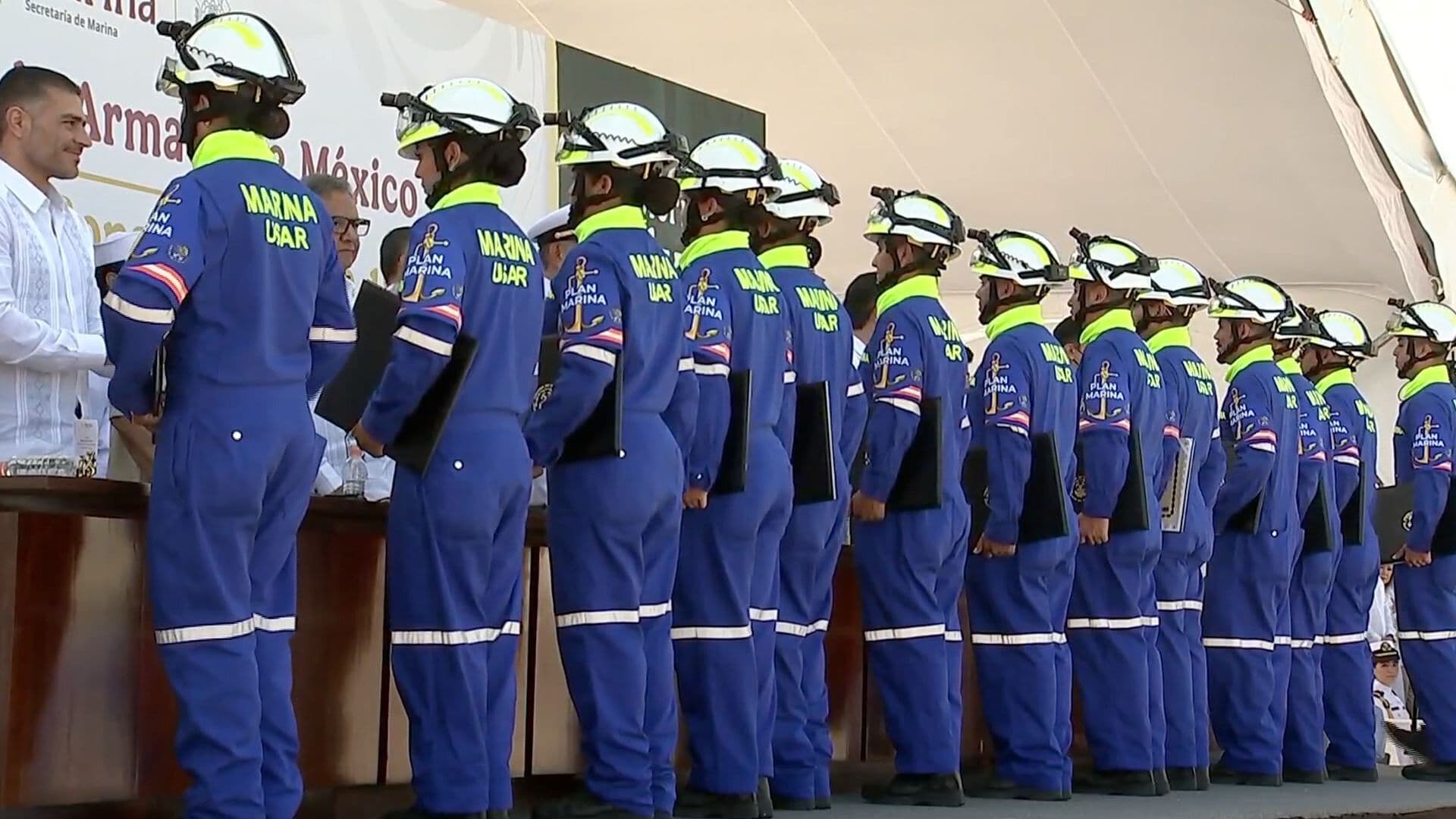 Armada Reconoce a Elementos que Participaron en Rescates tras Sismo en Venezuela
